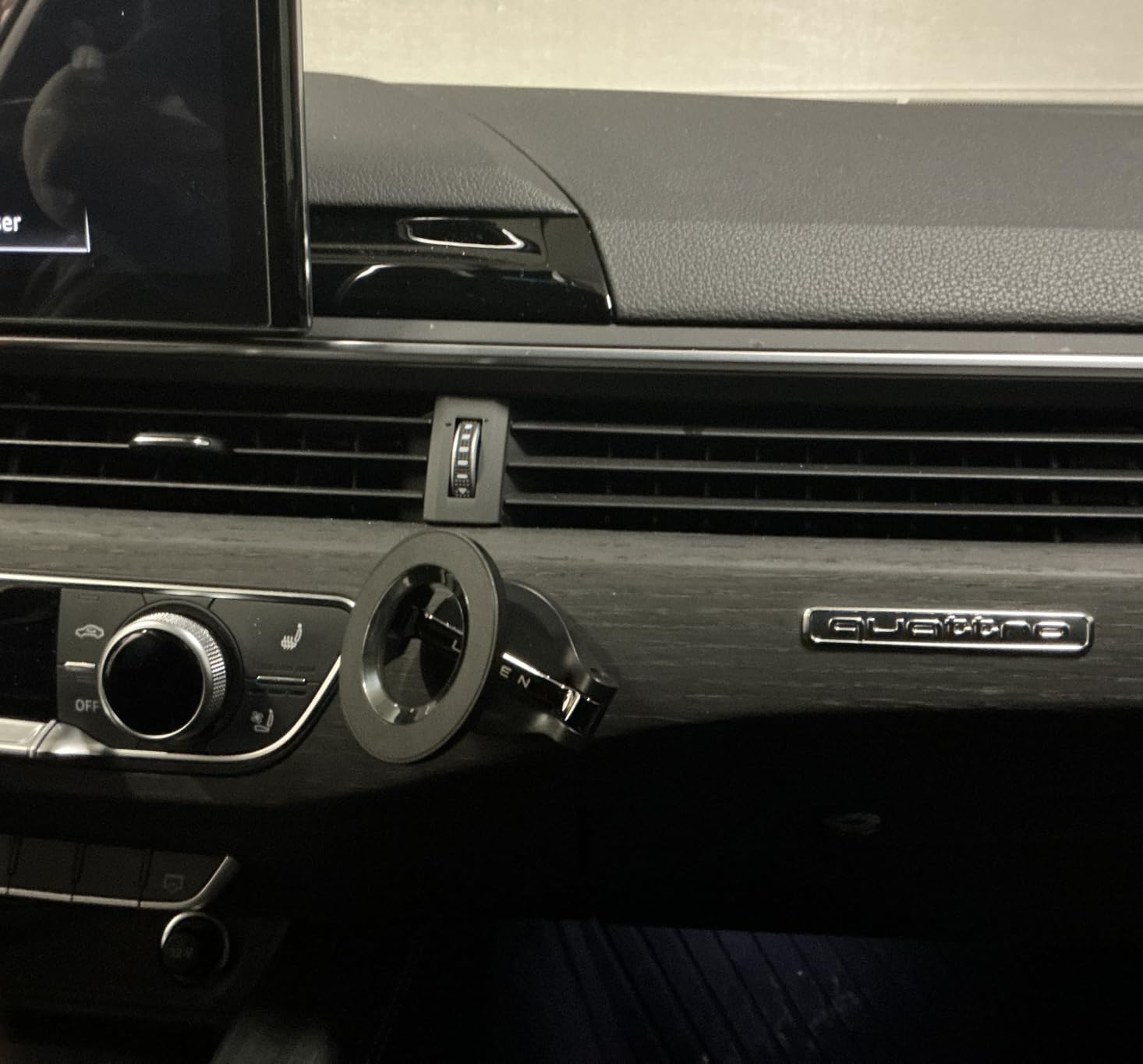 LISEN for MagSafe Car Mount for iPhone 17 Pro Max [24 Strong Magnets] Classic Magnetic Phone Holder for Car Dashboard Magnet Phone Mount Car Cell Phone Holder for iPhone 17 Pro Max Air 16 15 14 13 12 customer photo 1