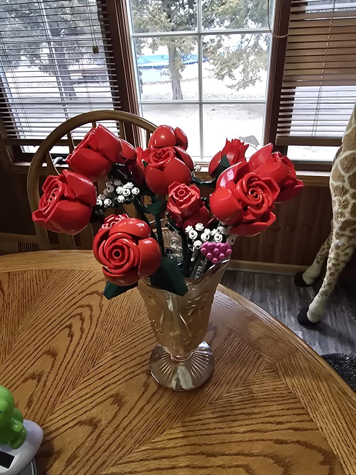 LEGO Botanicals Bouquet of Roses Artificial Flowers - Fake Red Roses Building Set for Adults, Ages 18+ - Gifts for Birthdays for Her - Home Decor for Table Display - 10328 customer photo 1
