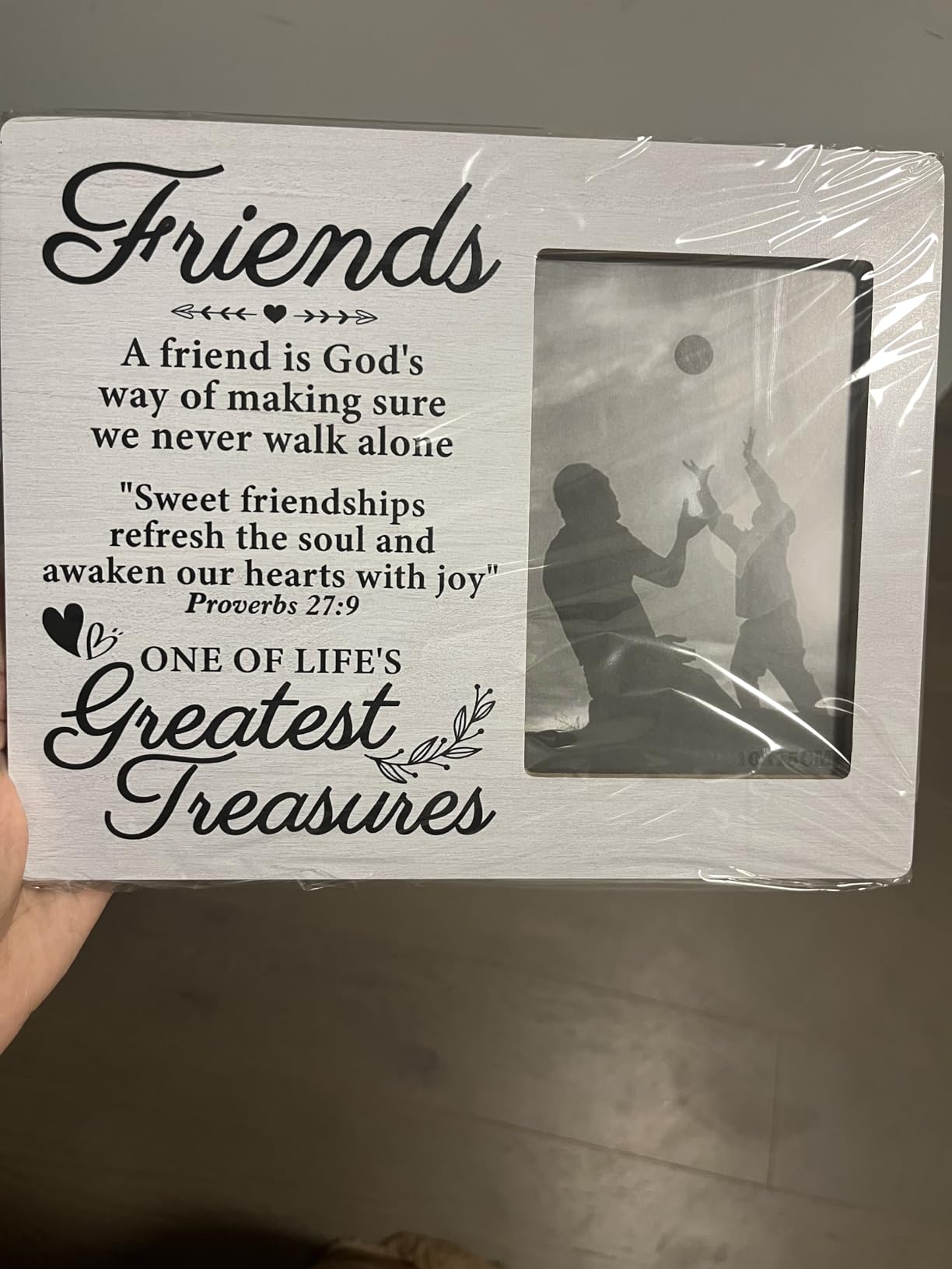 Zauly Best Friends Wood Picture Frame, Friendship Gifts for Women Men, Friends Gifts for Birthday Christmas Graduation, Friendship Picture Frames, 4 x 6 Inch Photo customer photo 2