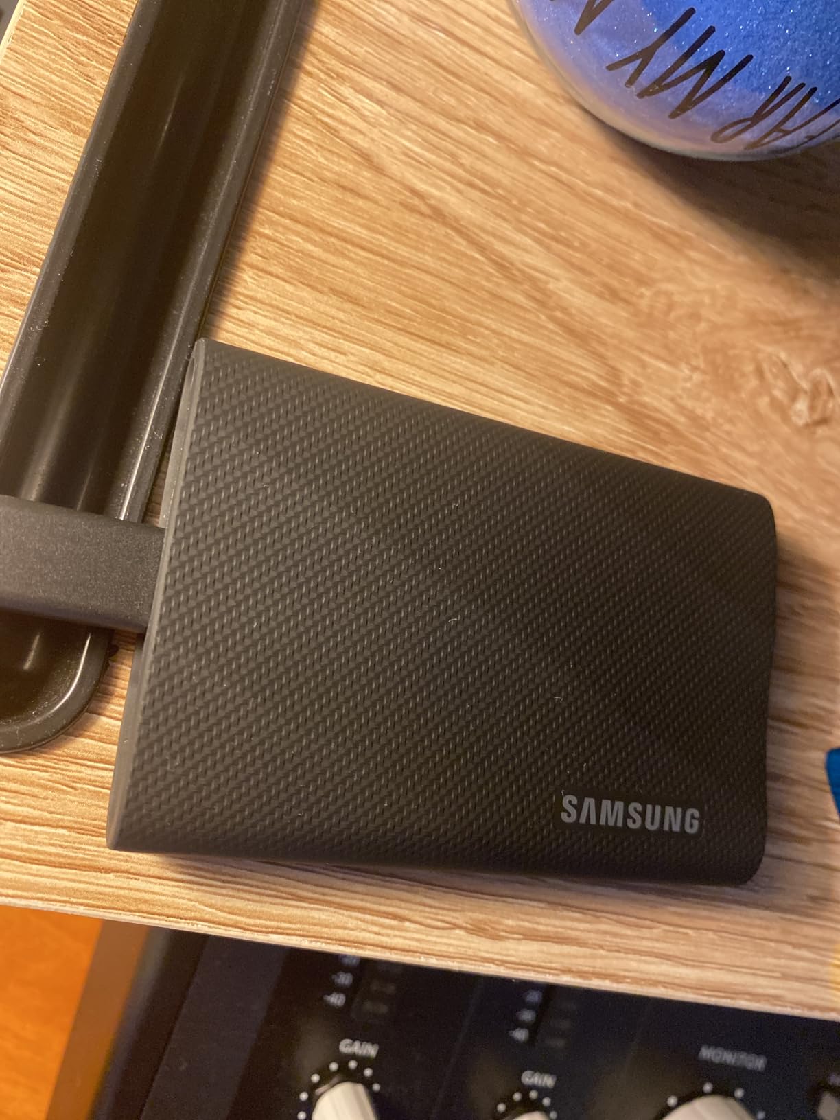 Samsung T9 Portable SSD 2TB, USB 3.2 Gen 2x2 External Solid State Drive, Seq. Read Speeds Up to 2,000MB/s for Gaming, Students and Professionals, MU-PG2T0B/AM, Black customer photo 1