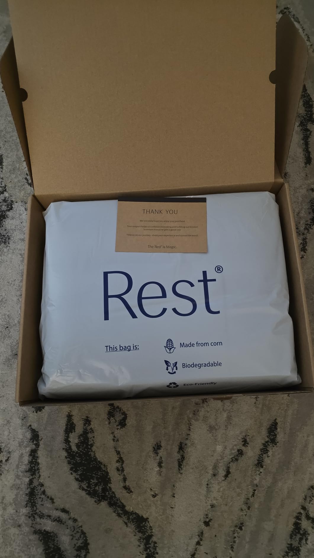 REST® Evercool® Cooling Comforter Blanket for Hot Sleepers, Full/Queen | All-Season Bedding to Keep Cool, Reversible Cool-to-Touch Fabric for Night Sweats, Breathable, Lightweight, Machine Washable customer photo 1