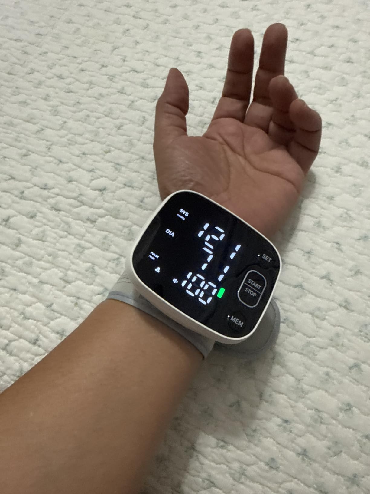 Oklar Wrist Blood Pressure Monitor, FDA Cleared Rechargeable Blood Pressure Machine with Adjustable Cuff (4.92-8.46 Inches), 240 Reading Memory for 2 Users, Voice Broadcast, Storage Case Included customer photo 2