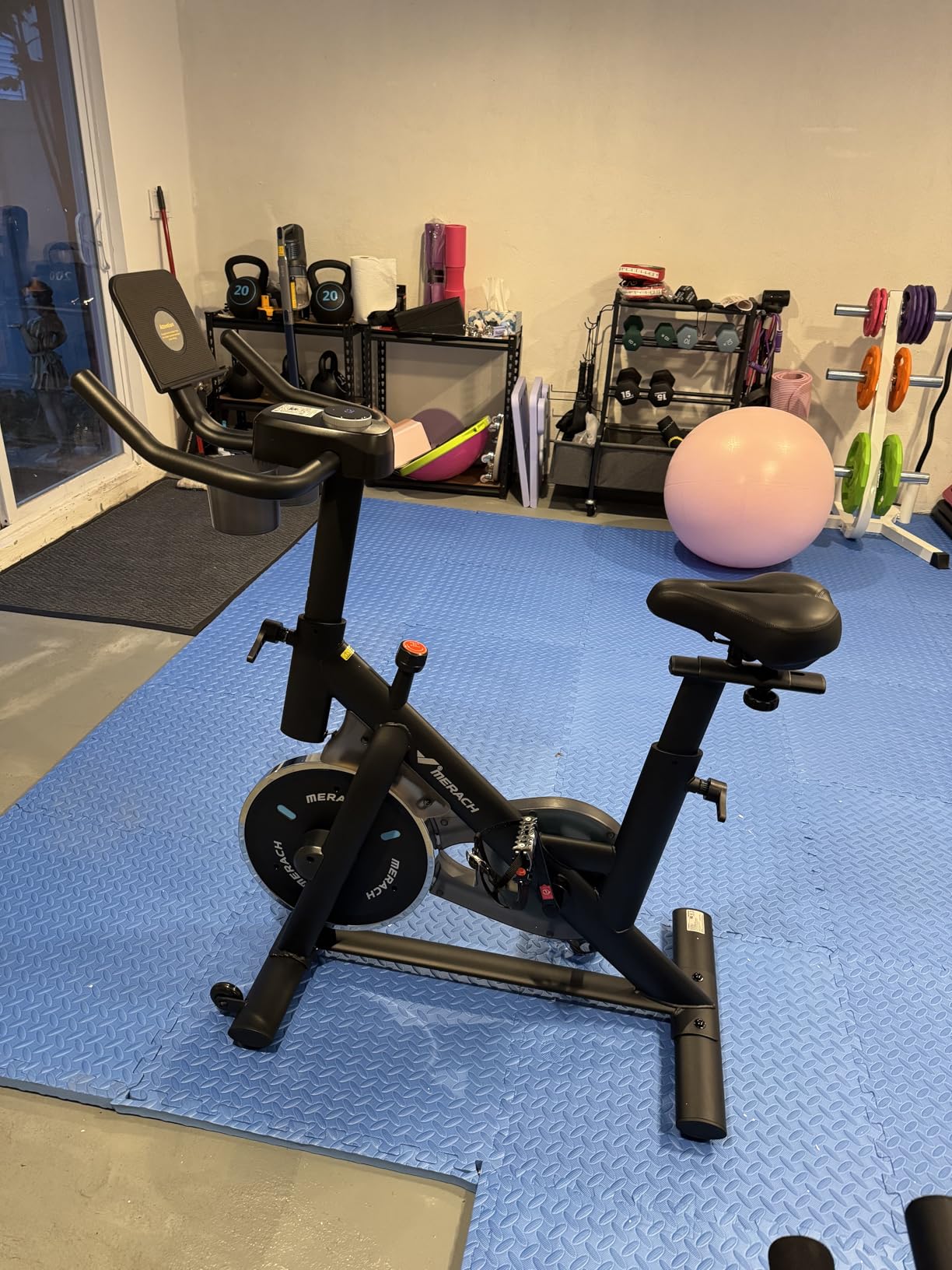 MERACH Exercise Bike, Magnetic Friction Stationary Bike with Brake Pad and Exclusive App, Low Noise Indoor Cycling Bike with 300lbs Weight Capacity, Tablet Mount and Fitness Courses for Weight Loss customer photo 1