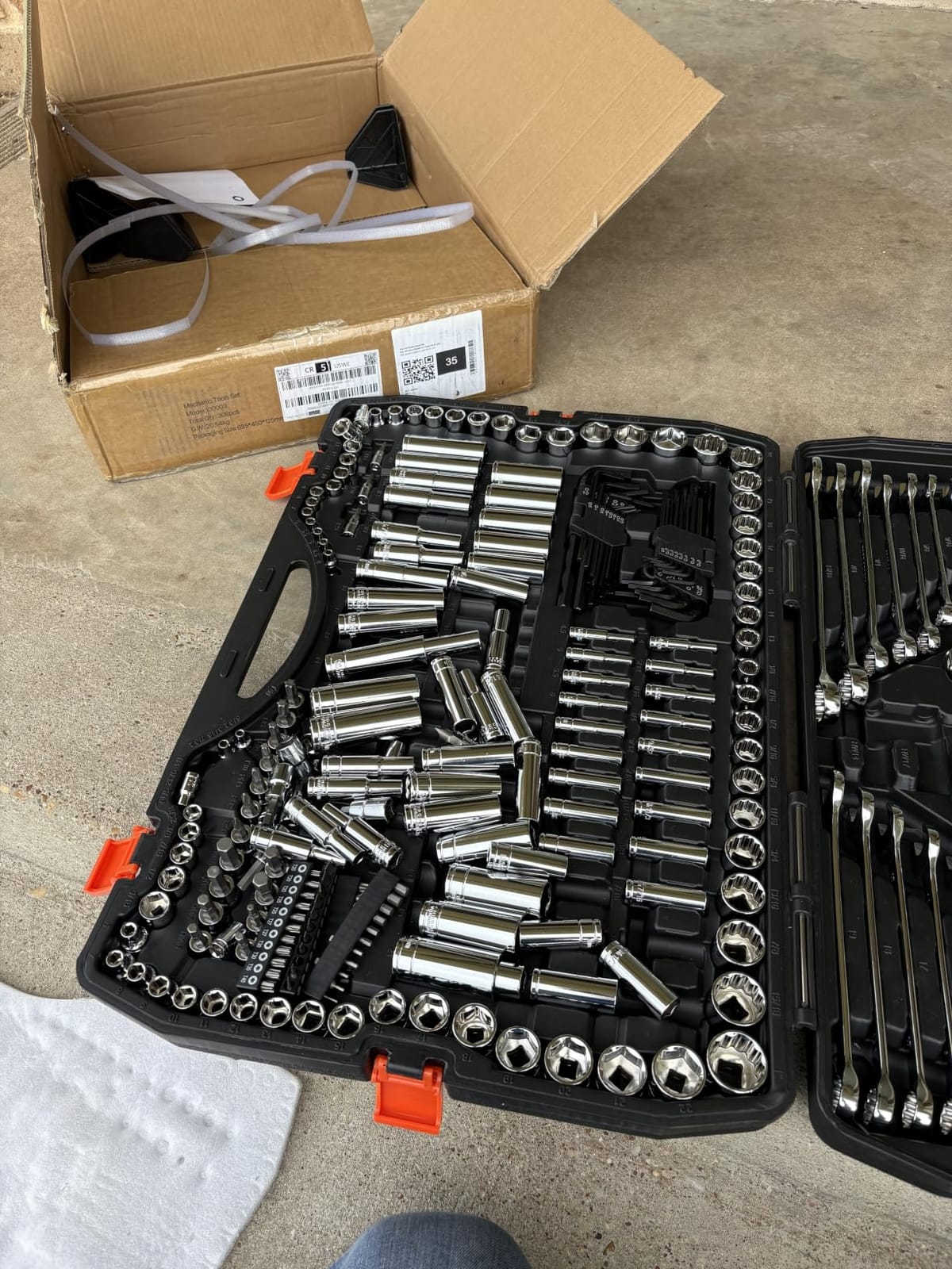 VEVOR Mechanics Tool Set and Socket Set, 1/4