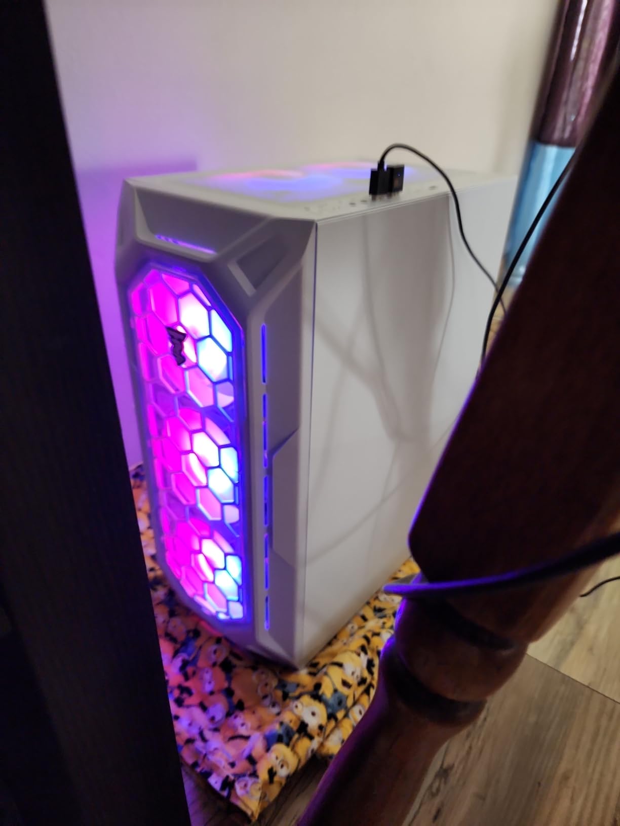 VIPRTECH Ghost 3.0 GamingPC, Ryzen 7, RTX 4060 8GB, 16GB/1TB SSD Onyx Black | AMD Ryzen 7 (4.4Ghz Turbo), RTX 4060 8GB, 16GB DDR4 RAM, 1TB SSD, VR-Ready customer photo 2