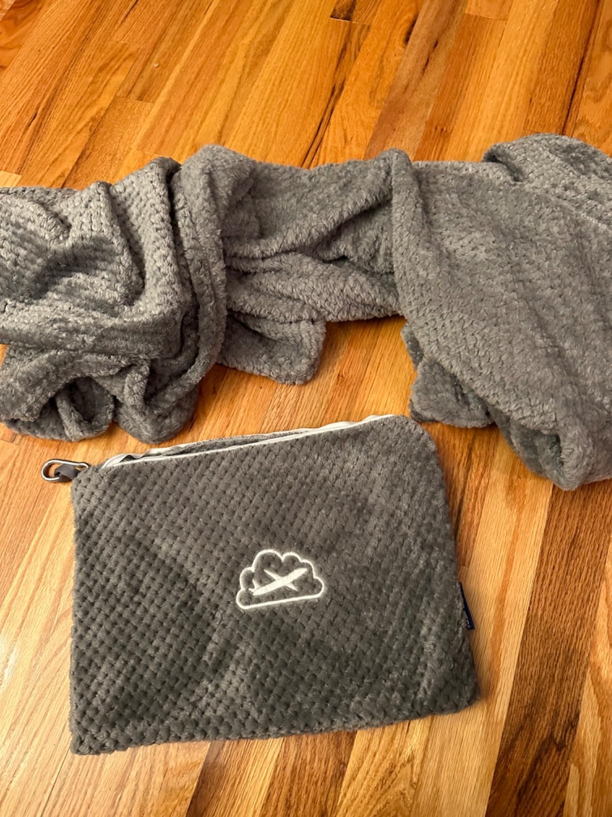 BEDELITE Travel Blanket with Bag, Jacquard Fleece Blanket 65