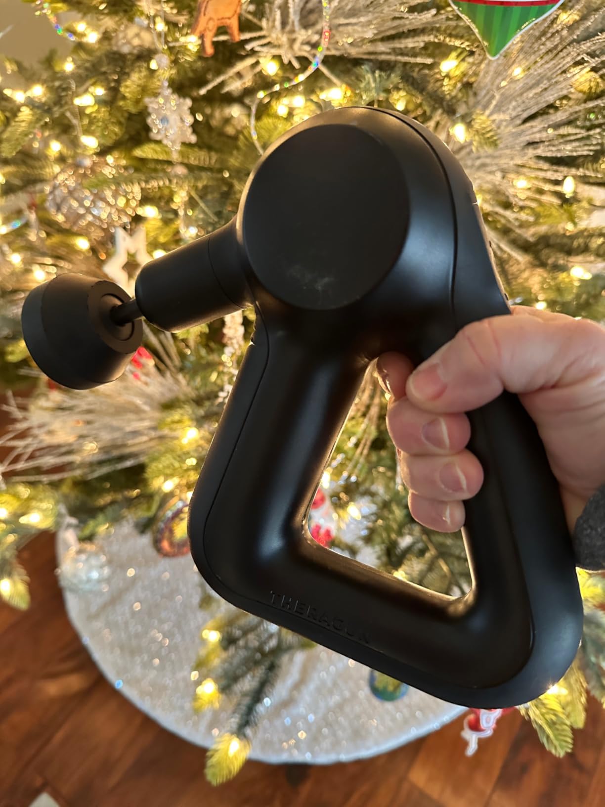 TheraGun Therabody Relief Handheld Percussion Massage Gun - Easy-to-Use, Comfortable & Light Personal Massager for Every Day Pain Relief Massage Therapy in Neck, Back, Leg, Shoulder and Body (Navy) customer photo 2