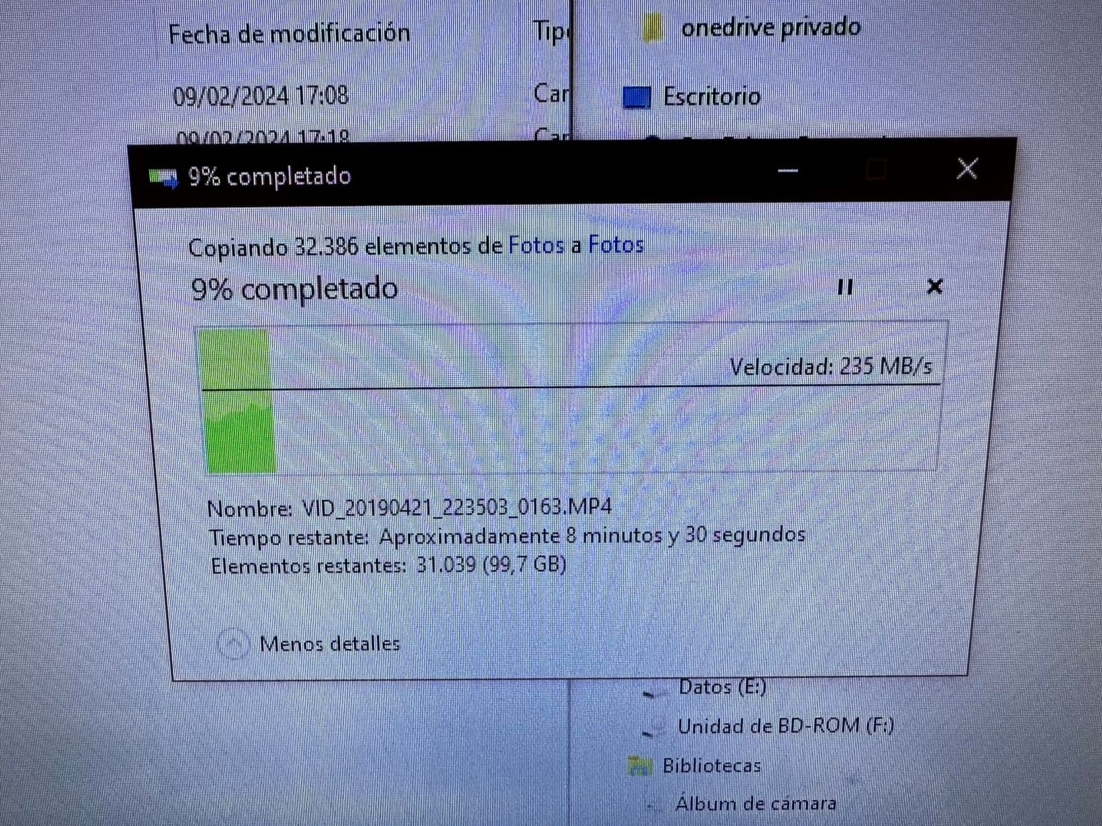 TERRAMASTER F4-424 Pro NAS Storage - 4Bay Core i3-N305 8-Core 8-Thread CPU, 32GB DDR5 RAM, 2.5GbE Port x 2, Network Attached Storage Peak Performance for Business (Diskless) Black customer photo 2