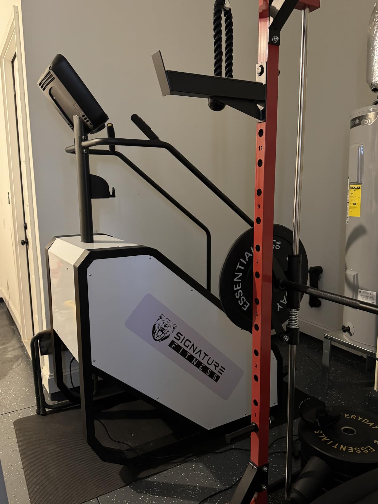 Signature Fitness Continuous Climber Commercial Grade Stair Stepping Machine for Cardio and Lower Body Workouts customer photo 2