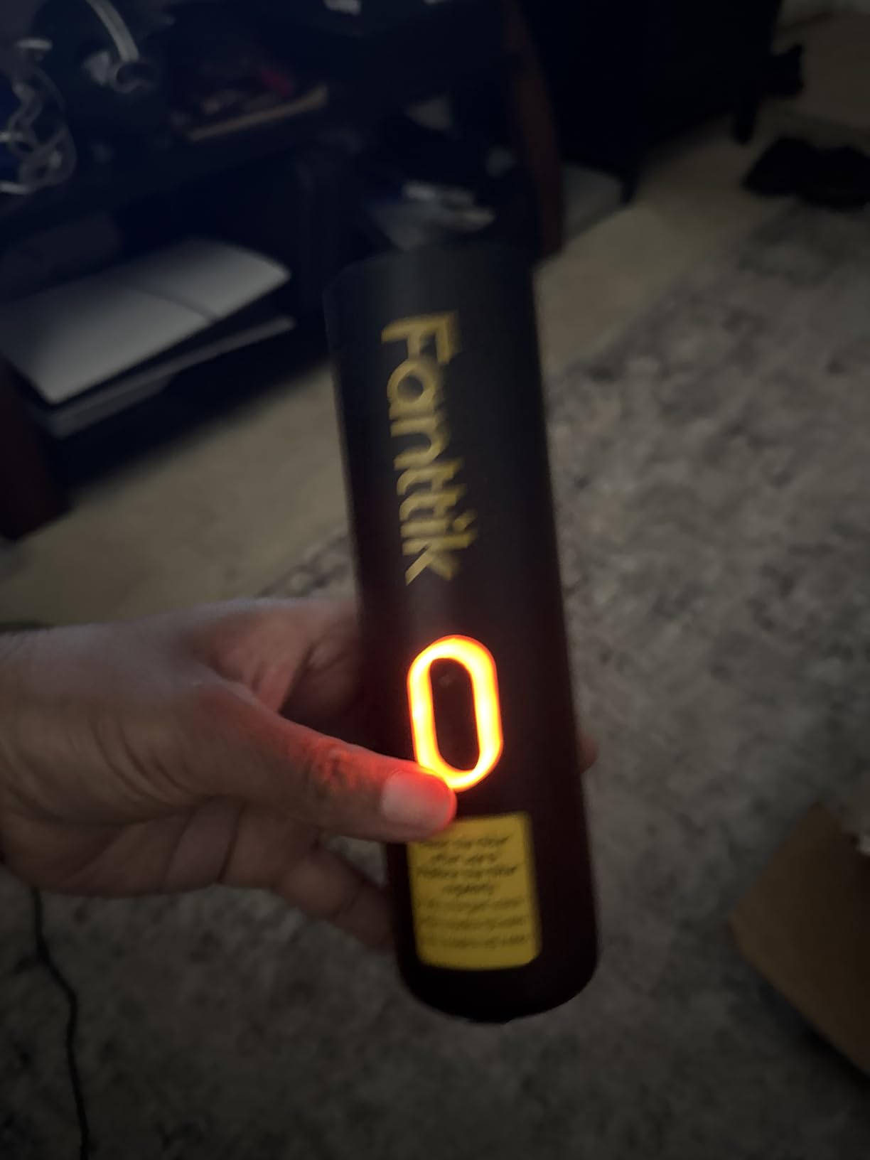 Fanttik Slim V8 APEX Car Vacuum, 4-in-1 Portable Mini Cordless Vacuum with 19000pa Suction Power for Pet Hair, Type-C Charge, One-Touch Empty for Car, Office Desk, Keyboards (Black) customer photo 2