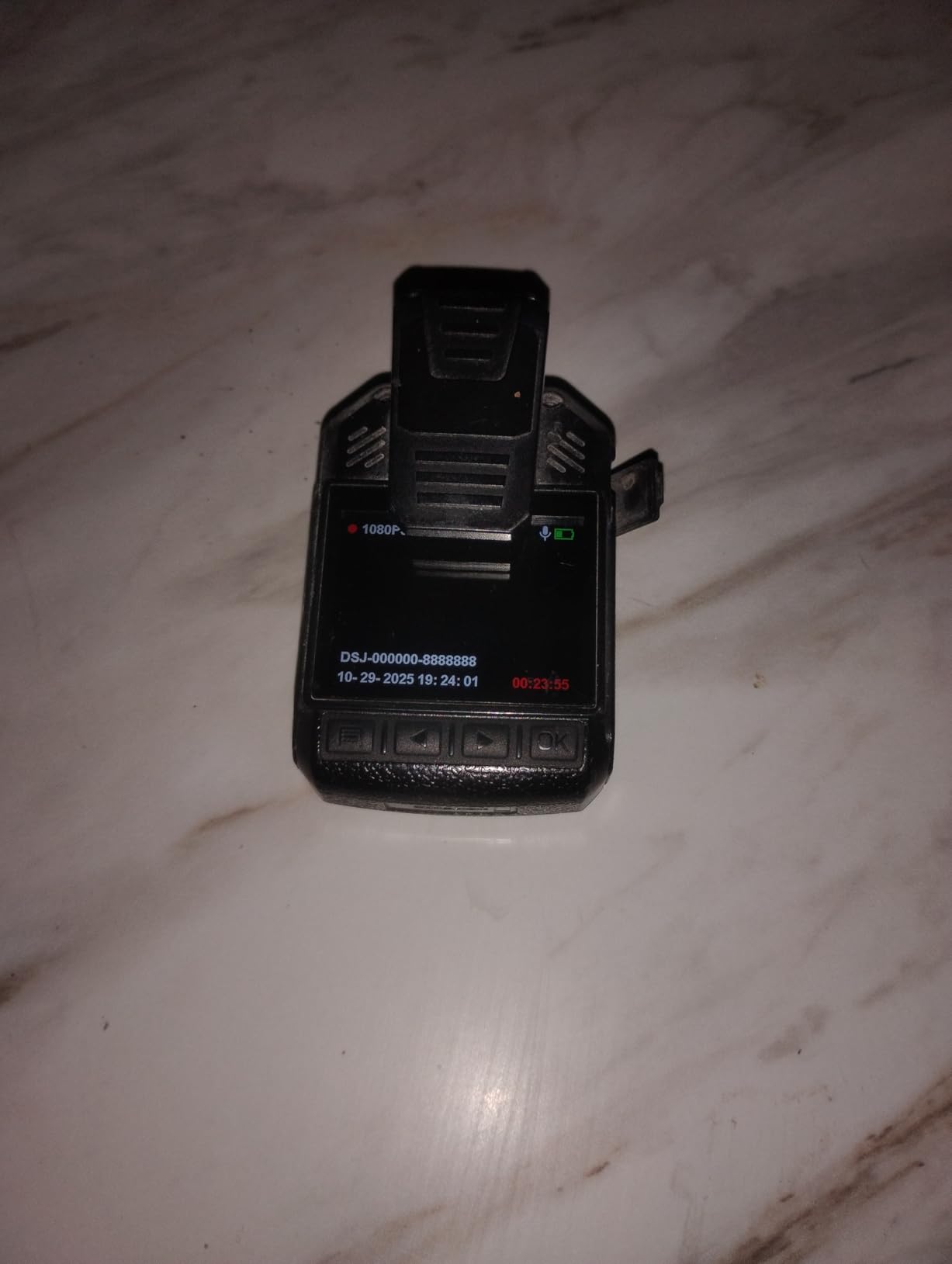 BOBLOV KJ25 1080P Body Cam, 3000mAh with 10-13Hrs Recording, Affordable Body Camera with Night Vision, for Hiking, Delivery, Law Enforcement, and Pet Walking(Card not Included) customer photo 1
