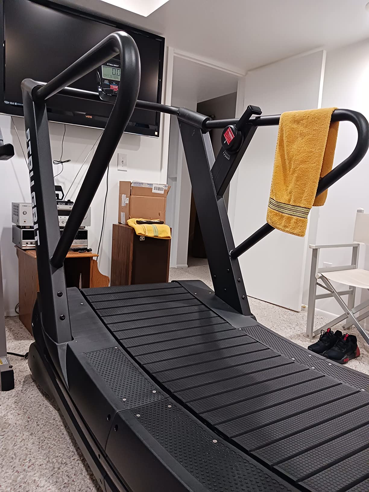 Tru Grit Fitness Runner Manual Treadmill, Exercise Equipment, 6 Resistance Levels, LCD, for Runners and Fitness Enthusiasts - Black customer photo 1