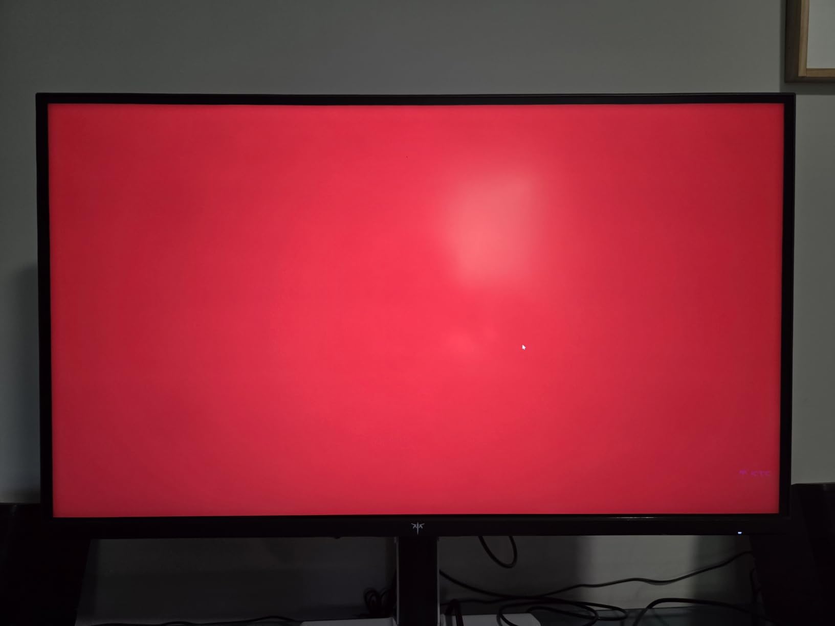 KTC 27 Inch 4K 160Hz Gaming Monitor, UHD Fast IPS, H27P22S | Adaptive Sync, 1MS, HDR400, Tilt/Height/Pivot Adjustable, 132% sRGB, HDMI, VESA customer photo 2