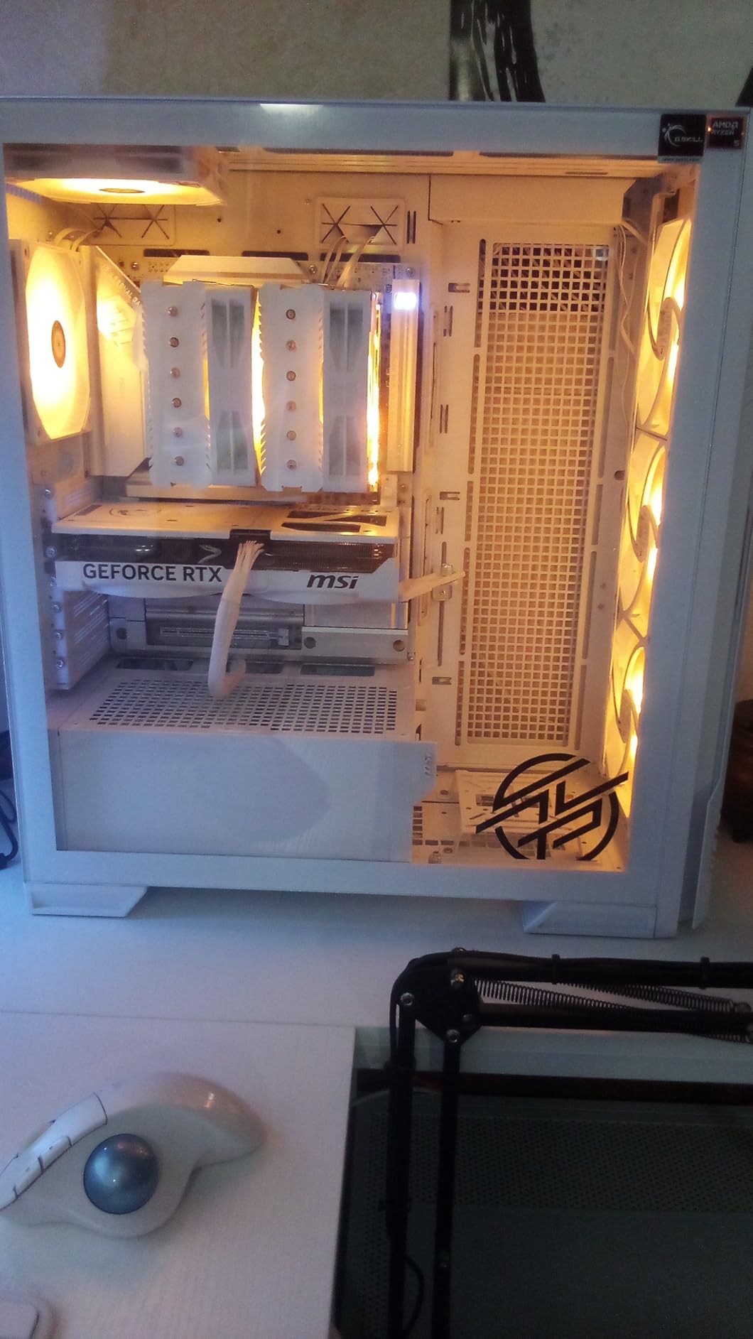 MSI MAG A850GL PCIE5 White, Fully Modular Compact Gaming 850W Power Supply, 80+ Gold, ATX 3.1 & PCIe 5.1 Ready, Native Dual-Color 12V-2x6 Cable, 10 Year Warranty customer photo 2