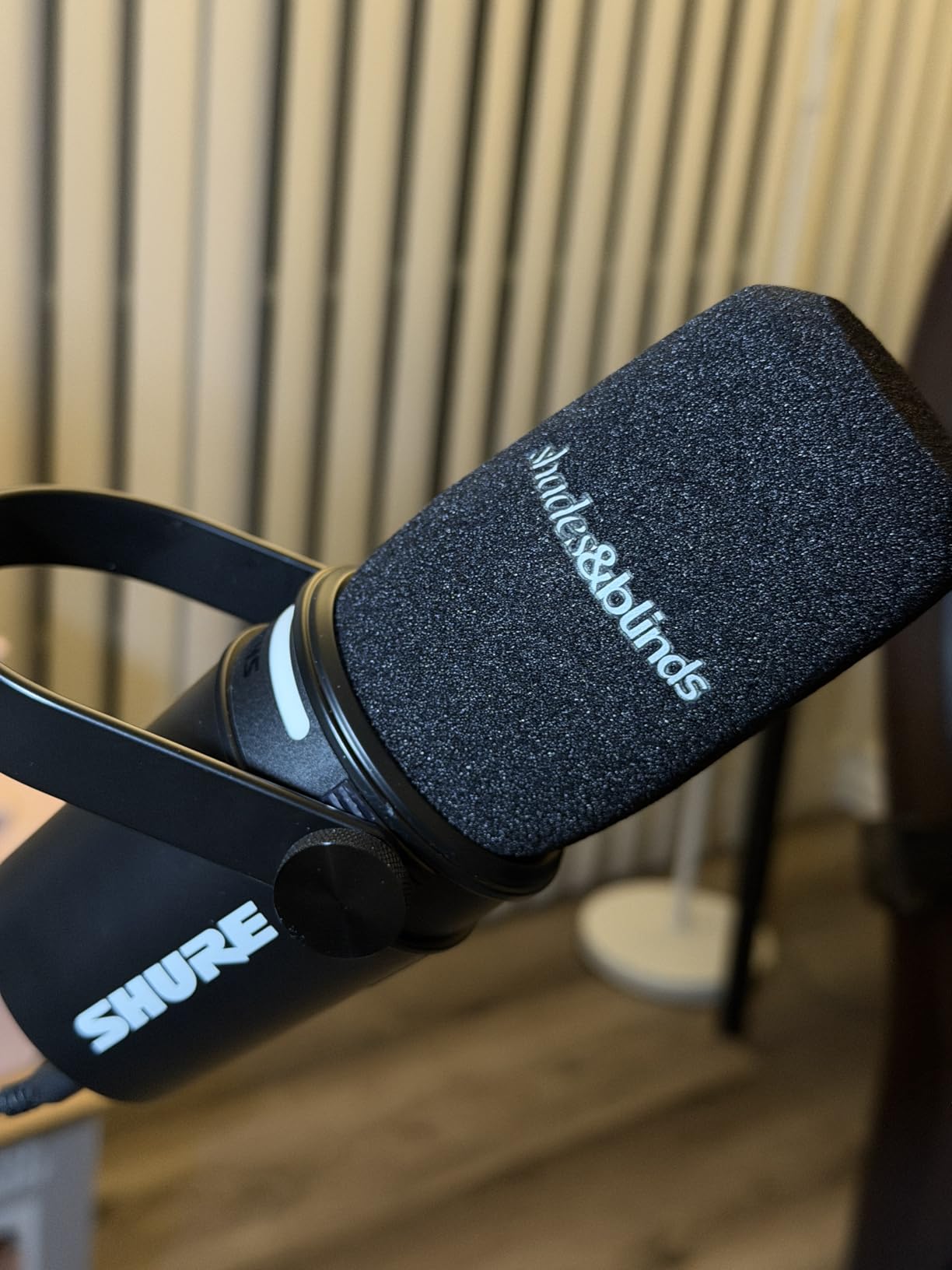 Shure MV7+ USB-C & XLR Podcast Dynamic Microphone - Black | USB-C and XLR dynamic mic with LED touch panel, auto level and pop filter for podcasting, streaming and recording customer photo 1