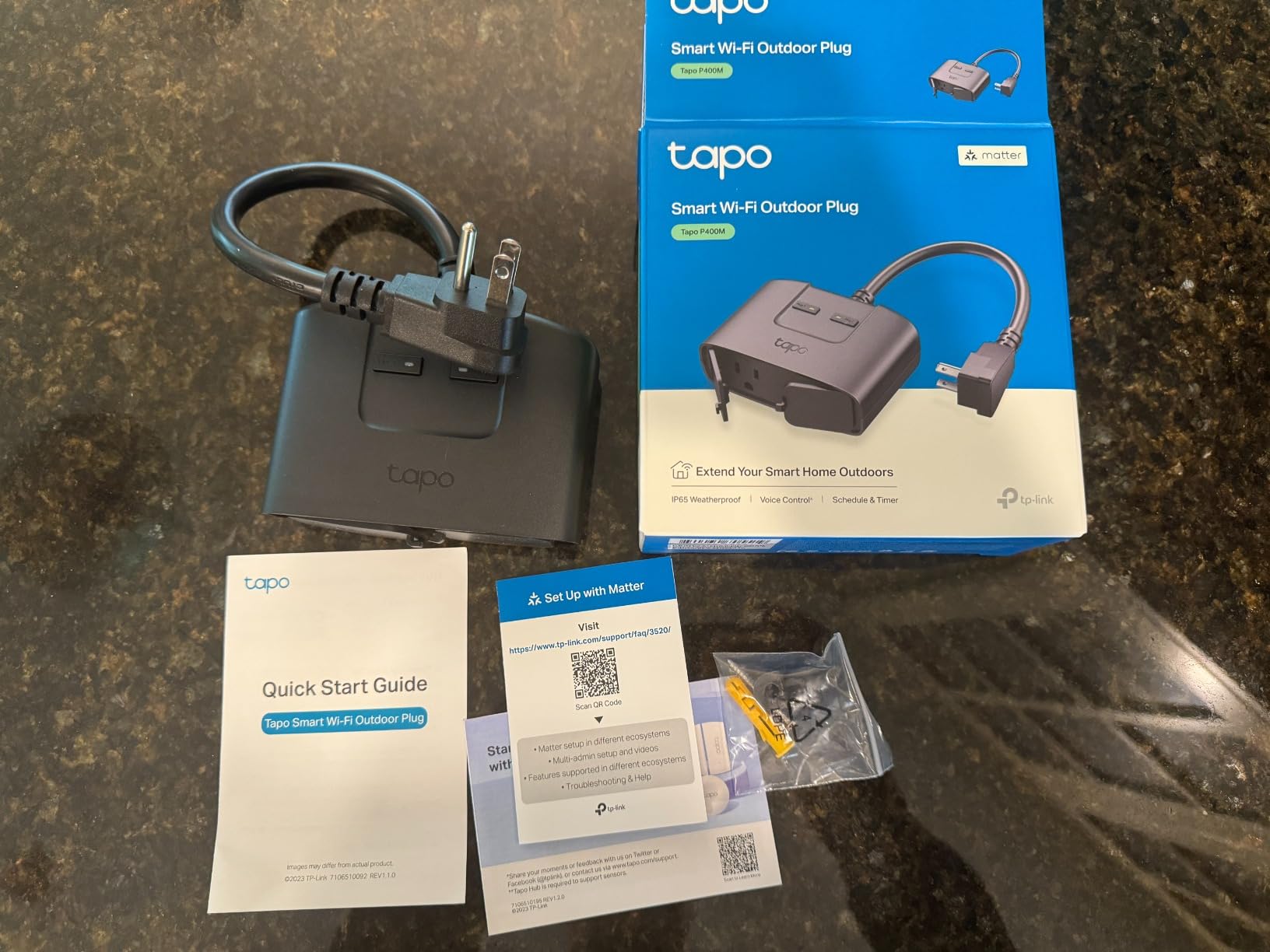 Tapo Matter Outdoor Smart Plug, 2 Individual Outlets, P400M | IP65 Weather Resistance, Works with Apple Home, Alexa, Google Home, Long Wi-Fi Range, 2.4G Wi-Fi Only, ETL Certified customer photo 2