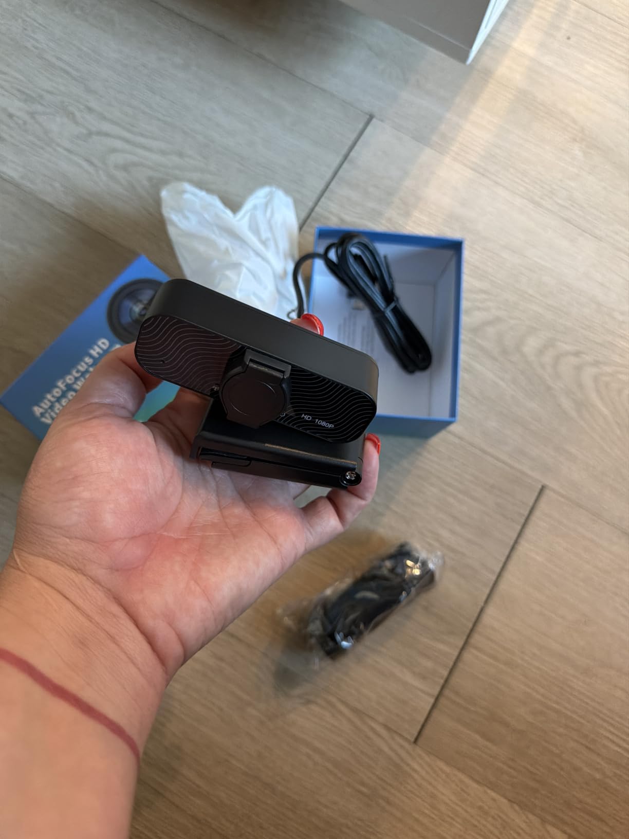 Elgato Facecam MK.2, Premium Full HD Webcam, HDR customer photo 1