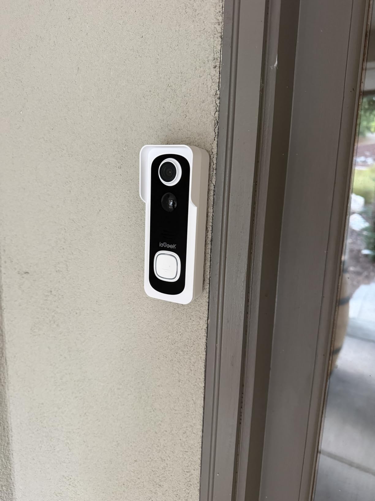 ieGeek Doorbell Camera Wireless No Subscription, 2K 3MP HD View PIR Motion Detection, Wireless Video Doorbell with Chime 2-Way Talk, Only Supports 2.4GHz WiFi, Local & Cloud Storage, White customer photo 2