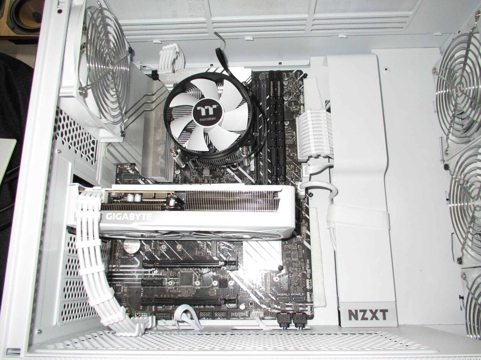 NZXT F140Q - 140mm Quiet Airflow PC Case Fan - Black | 140mm quiet fan for intake or exhaust. Chamfered frame for consistent airflow and low-noise operation. customer photo 2