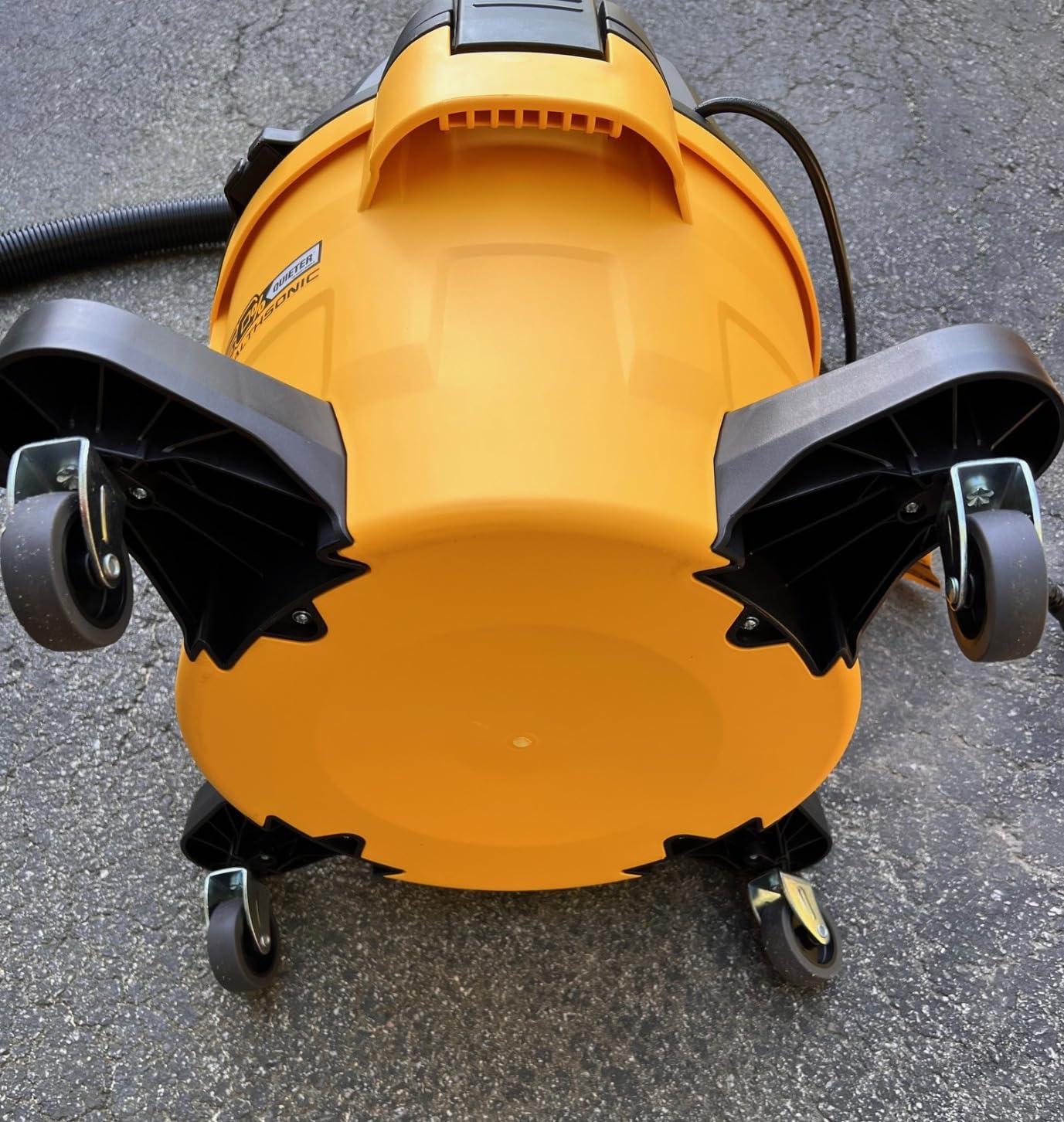 DEWALT STEALTHSONIC Wet Dry Shop Vac 6 Gallon 5 HP Ultra Quiet DXV06P-QT customer photo 1