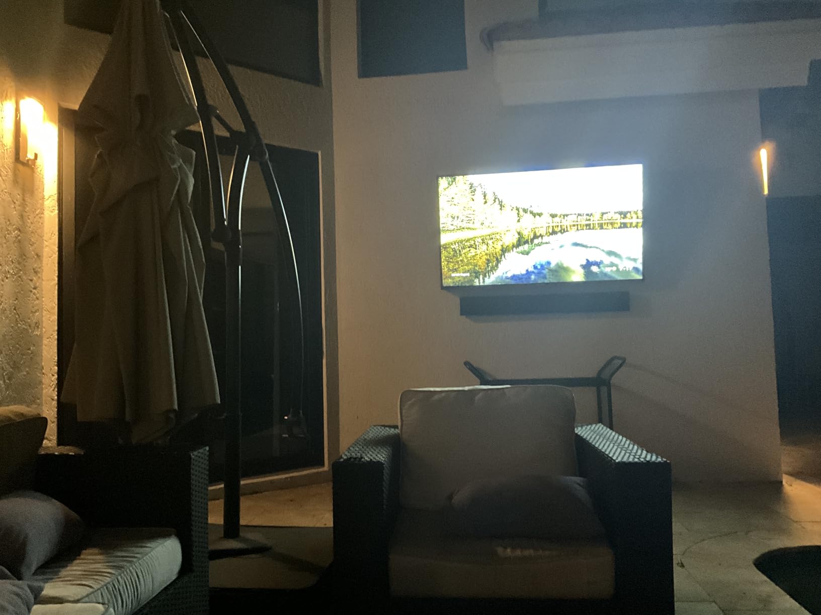 SYLVOX Outdoor TV, 55 inch Smart TV Waterproof Outdoor TVs, 4K Weatherproof Television for Outside, Support Google Assistant, Chromecast, 1000 nit Brightness Partial Sun (Deck Pro 3.0) customer photo 1