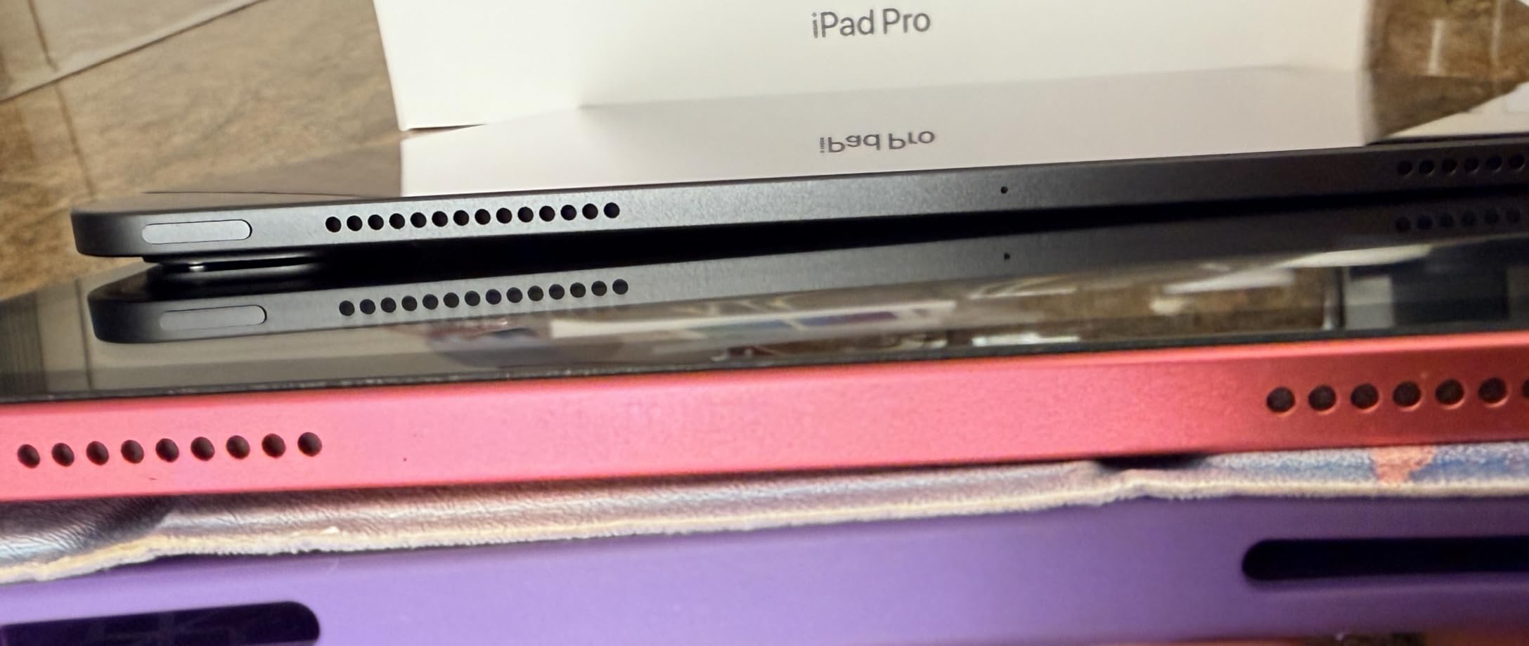 Apple iPad Pro 13-Inch (M4): Built for Apple Intelligence, Ultra Retina XDR Display, 512GB, 12MP Front/Back Camera, LiDAR Scanner, Wi-Fi 6E, Face ID, All-Day Battery Life - Space Black customer photo 2