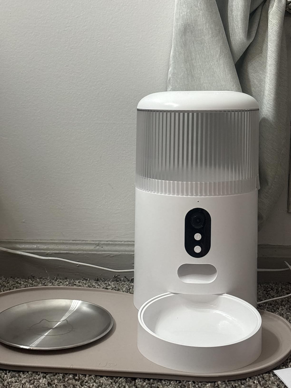 Automatic Cat Feeder with Camera, 3MP HD Video & Night Vision, 5G/2.4G WiFi Smart Pet Feeder with APP Control, 2-Way Audio, Motion Alerts, Low Food Sensor, Timed Cat Feeder for Cats & Dogs, 4L customer photo 2