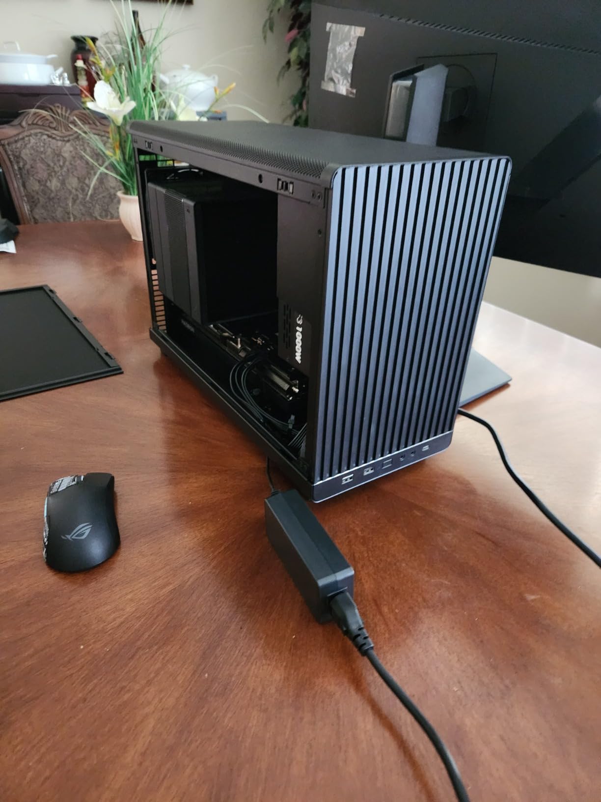 Lian Li A3-mATX Computer Case-26.3L Micro Form Factor-Black-A3X.US | No Fans Included, Supports 360mm AIO Modularity Design, Supports M-ATX and ITX Motherboard, DAN Collaboration customer photo 2