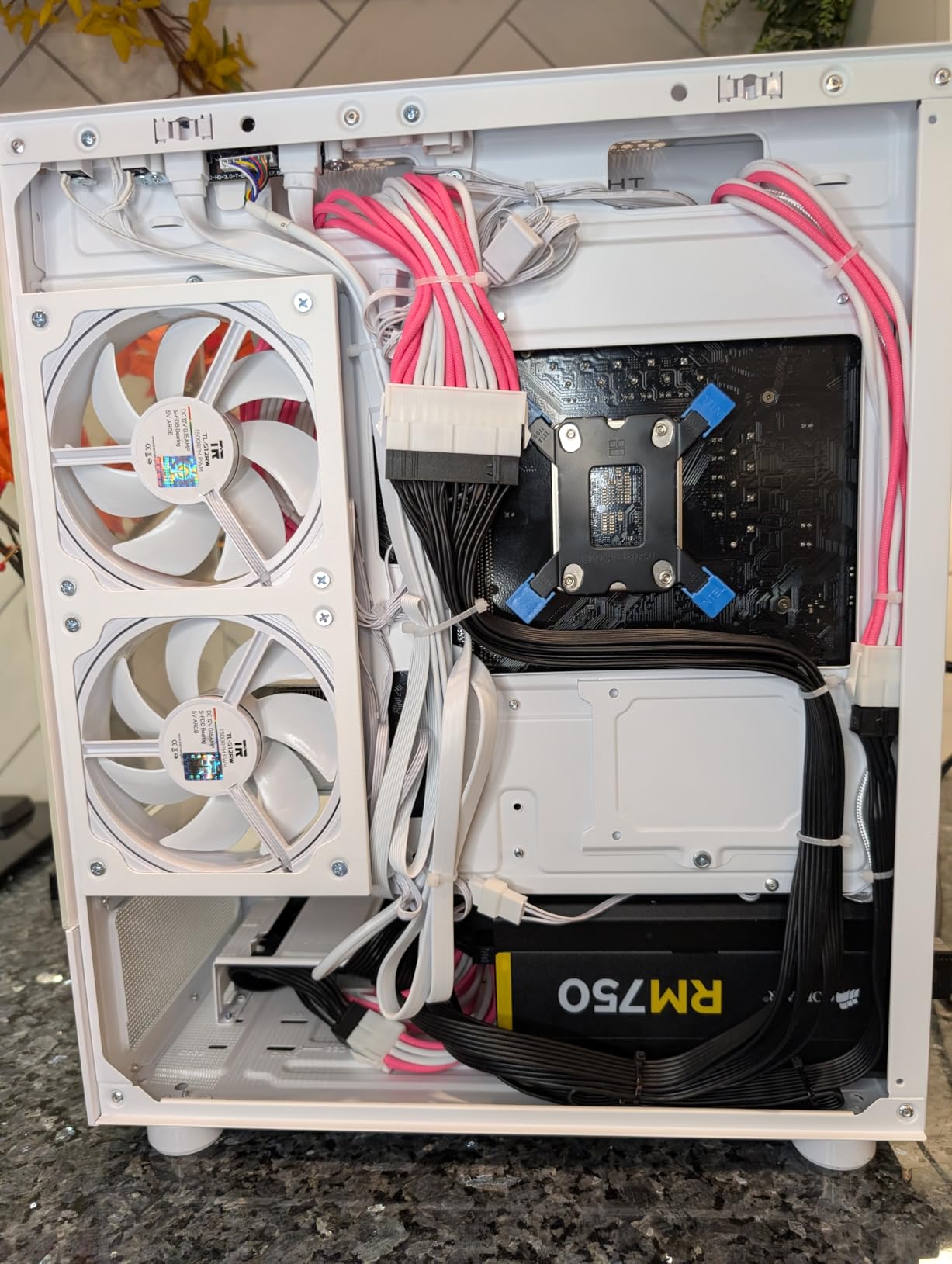 Thermaltake View 170 TG ARGB Black Micro-ATX Case; 3x120mm ARGB Fans Included; Supports Up to 280mm Radiator; Front & Side Dual Tempered Glass Panel; CA-1Z4-00M1WN-00; 3 Year Warranty customer photo 2