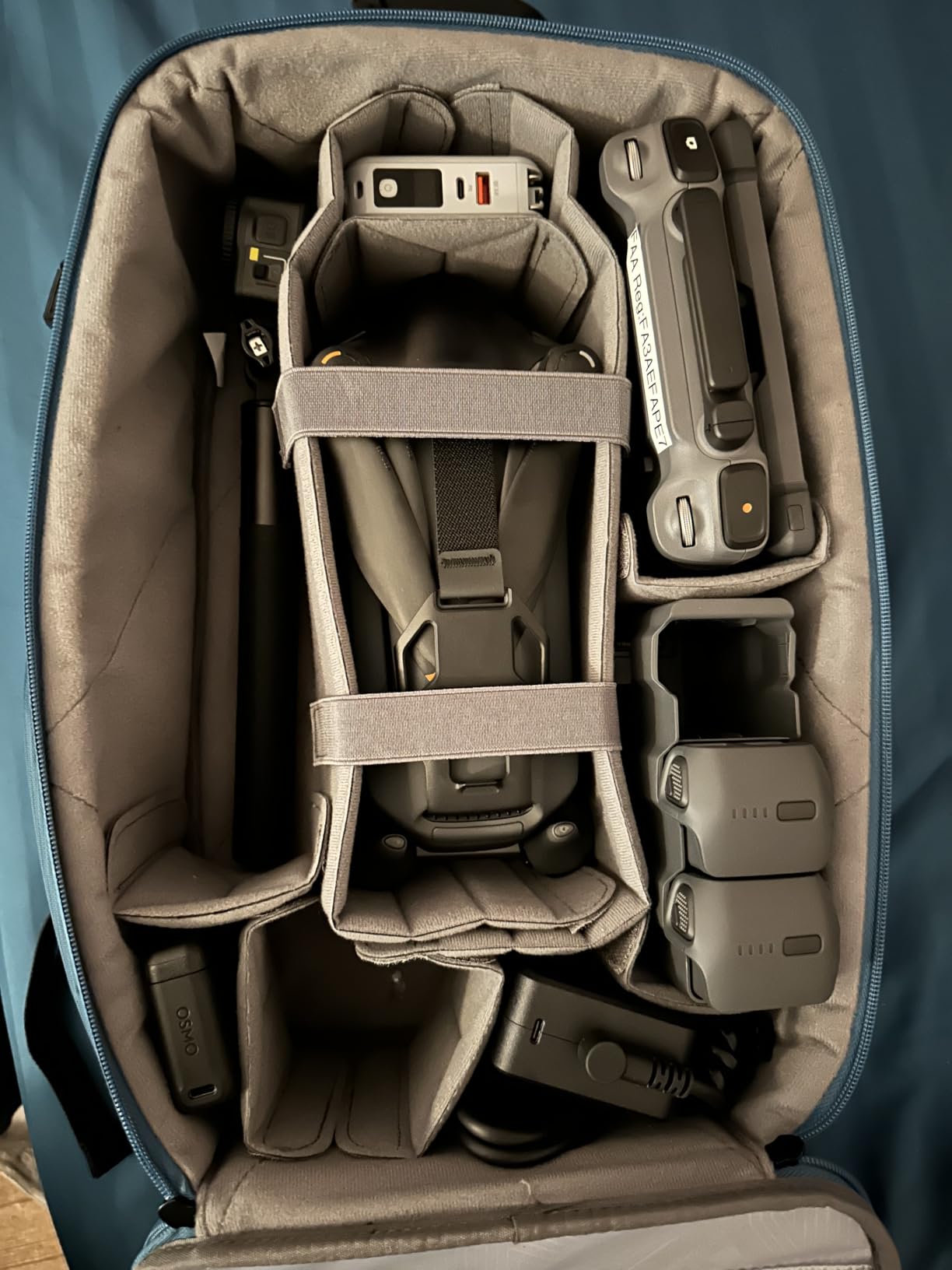 K&F CONCEPT Camera Backpack, Hardshell Photography DSLR Camera Bag | 15-15.6 Inch Laptop Compartment, Waterproof, Hard Shell Camera Case, Compatible with Canon/Nikon/Sony/DJI Mavic Drone, B07 customer photo 2