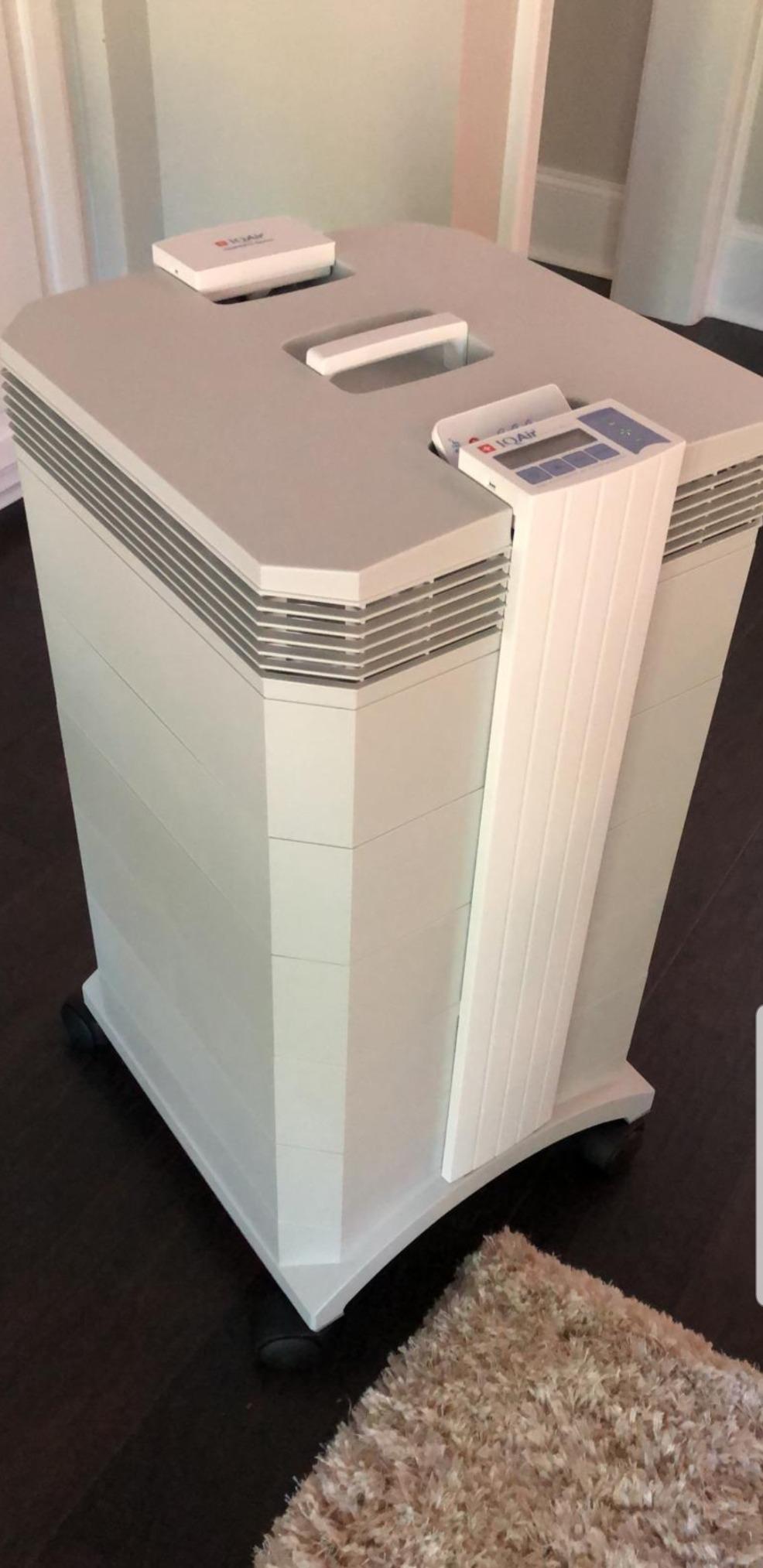 IQAir HealthPro Plus XE Air Purifier - Smart HyperHEPA Filtration for Large Rooms up to 1125 sq ft - Smoke, Viruses, Allergens, Asthma, Mold, Dust, Pets, Swiss Made, WiFi Enabled customer photo 1