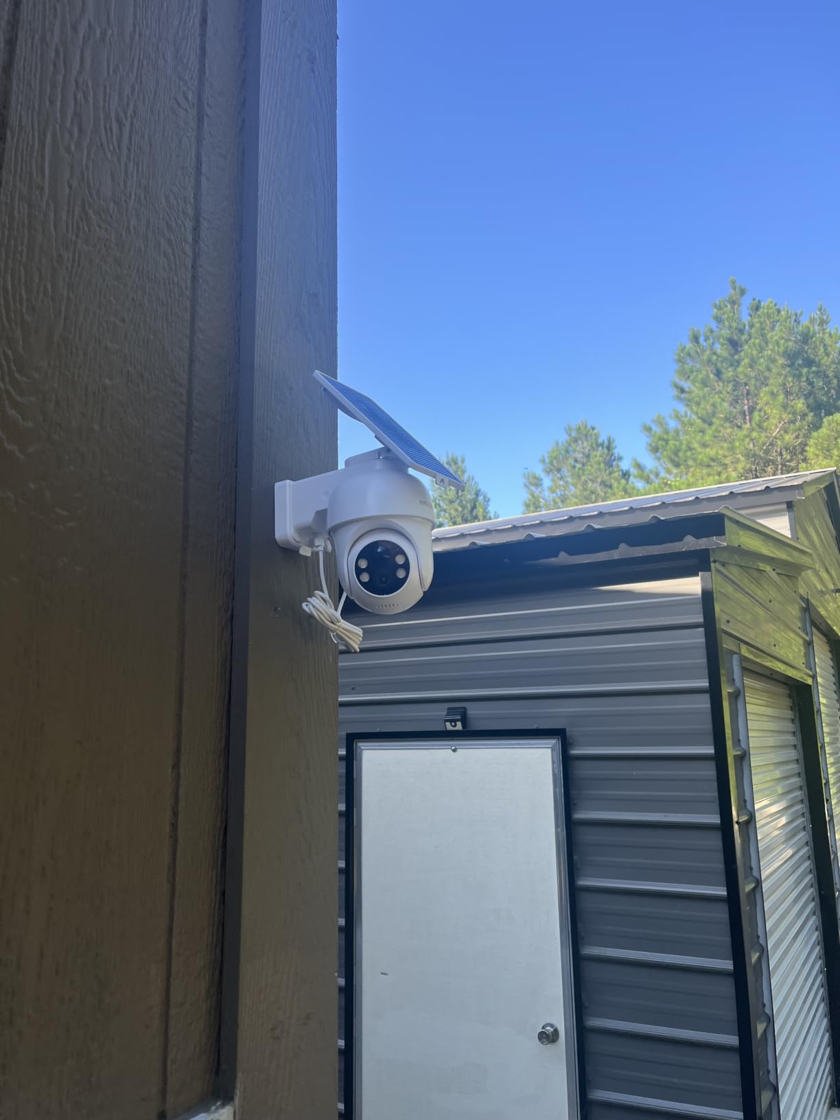 ANSQUE Home Security Cameras Wireless Outdoor, Solar Powered, 4-Cam System | No Subscription Fees, 32GB Local Storage, 360° PTZ Coverage, 365-Day Battery Life, Auto Human Tracking, 2K Color Night Vision customer photo 2