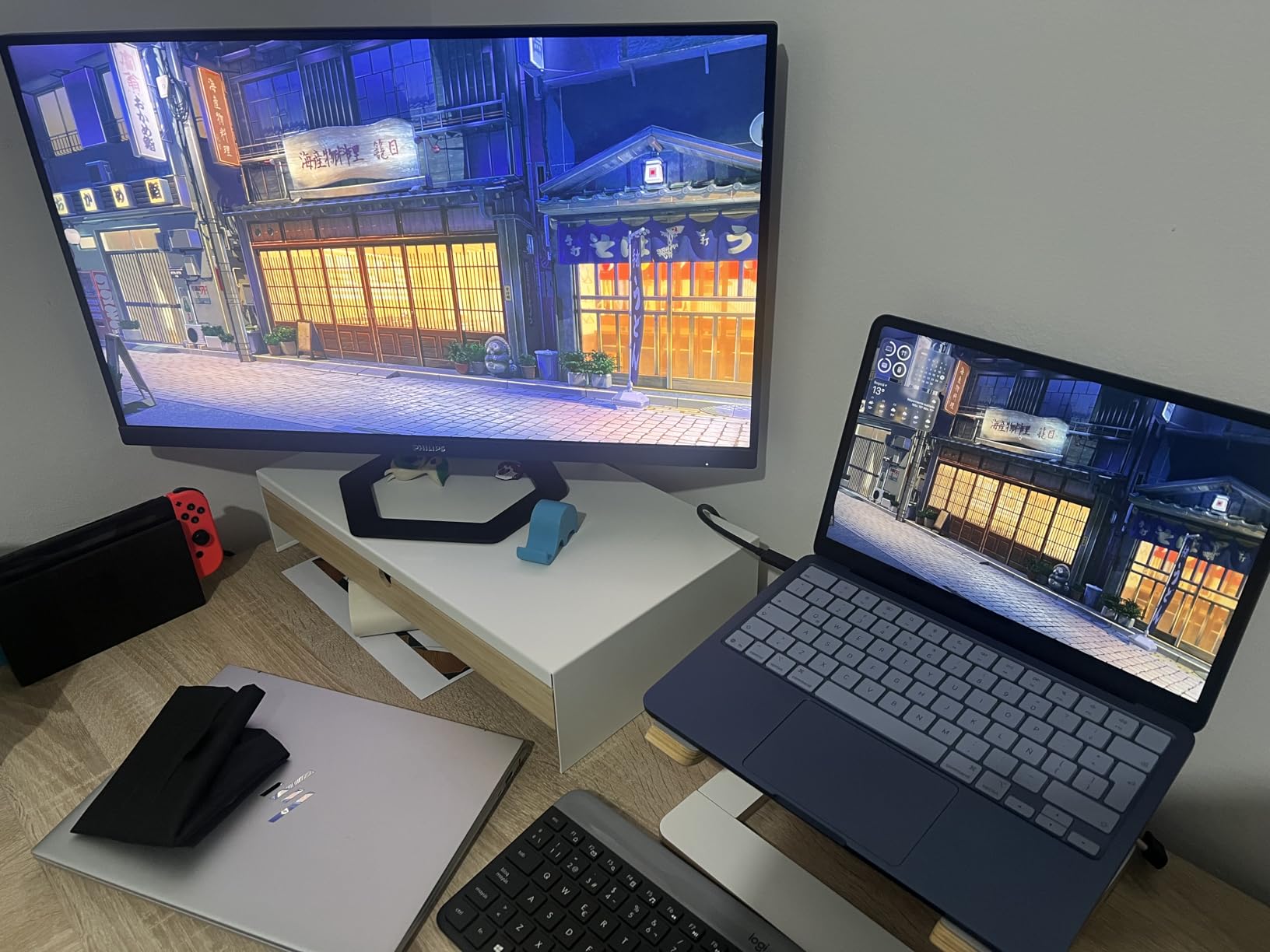 Philips 27 Inch 4K Computer Monitor, UHD 3840x2160 IPS Display with 65W USB-C Charging, HDR400, HDMI, DisplayPort, Height Adjustable Stand, 4 Year Advance Replacement Warranty, 27E1N5900R customer photo 1
