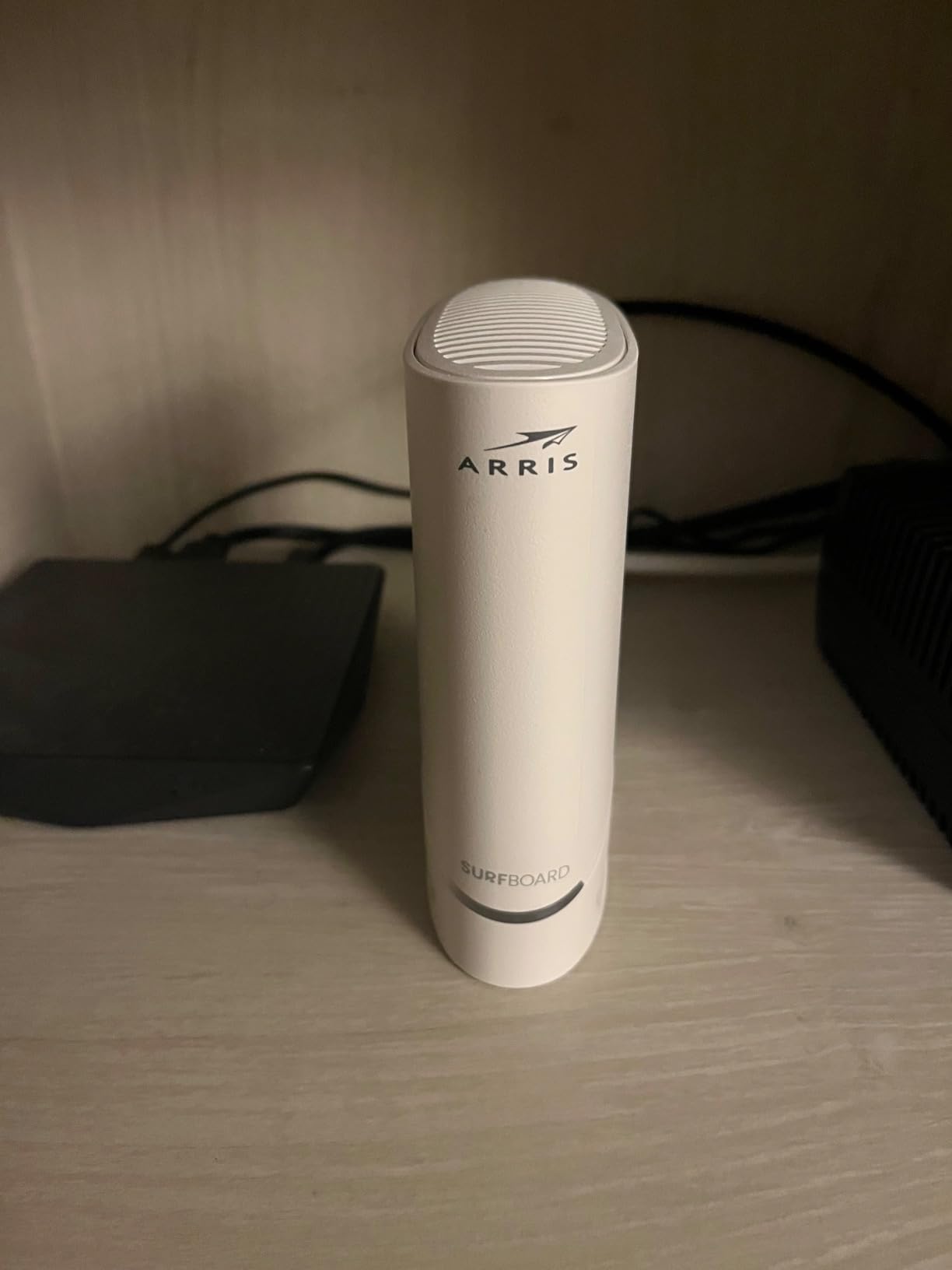Arris Surfboard S34 DOCSIS 3.1 Multi-Gig Cable Modem | 2.5Gbps + 1Gbps Ethernet Ports | Compatible with Xfinity, Cox, Spectrum customer photo 1