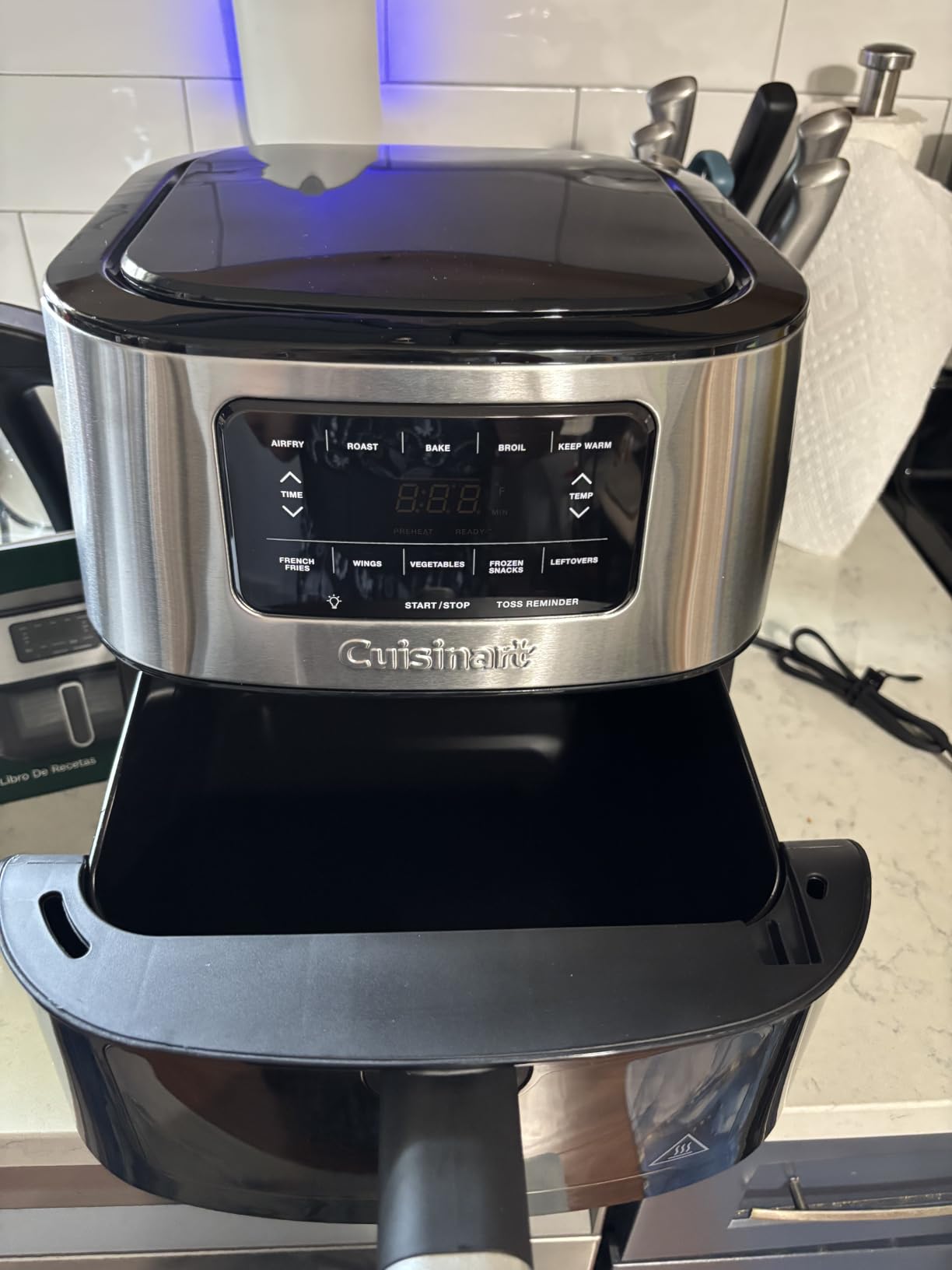 Cuisinart Air Fryer, 2.6-Quart Compact Basket Fryer with 3 Cooking Functions to Air Fry, Roast, and Bake, 3 Airfryer Presets, Dishwasher-Safe Parts, AIR-80, Stainless Steel & Black customer photo 1