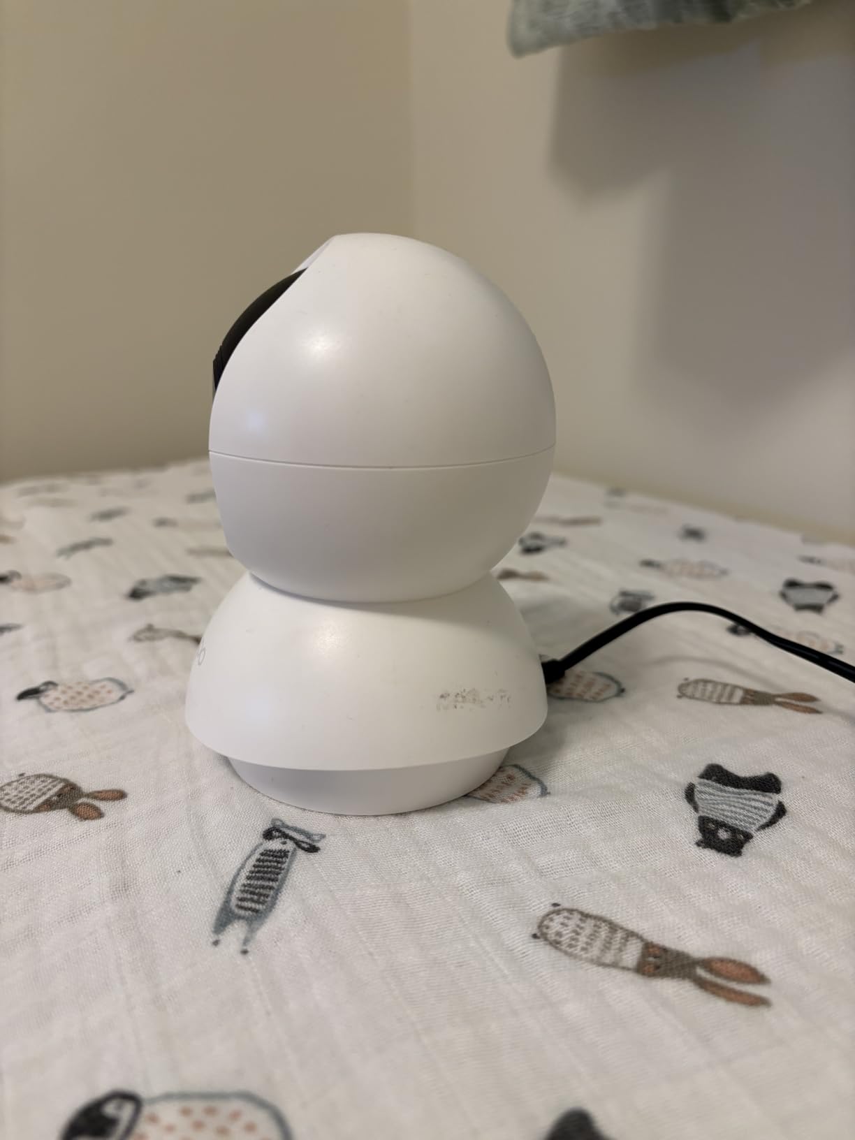 Tapo 1080P Indoor Pan/Tilt Wired Security Camera - Works as a Baby & Pet Monitor, Motion Detection, 2-Way Audio, Siren, Night Vision, Subscription-Free Local Storage or Optional Cloud, Black, C201 customer photo 2