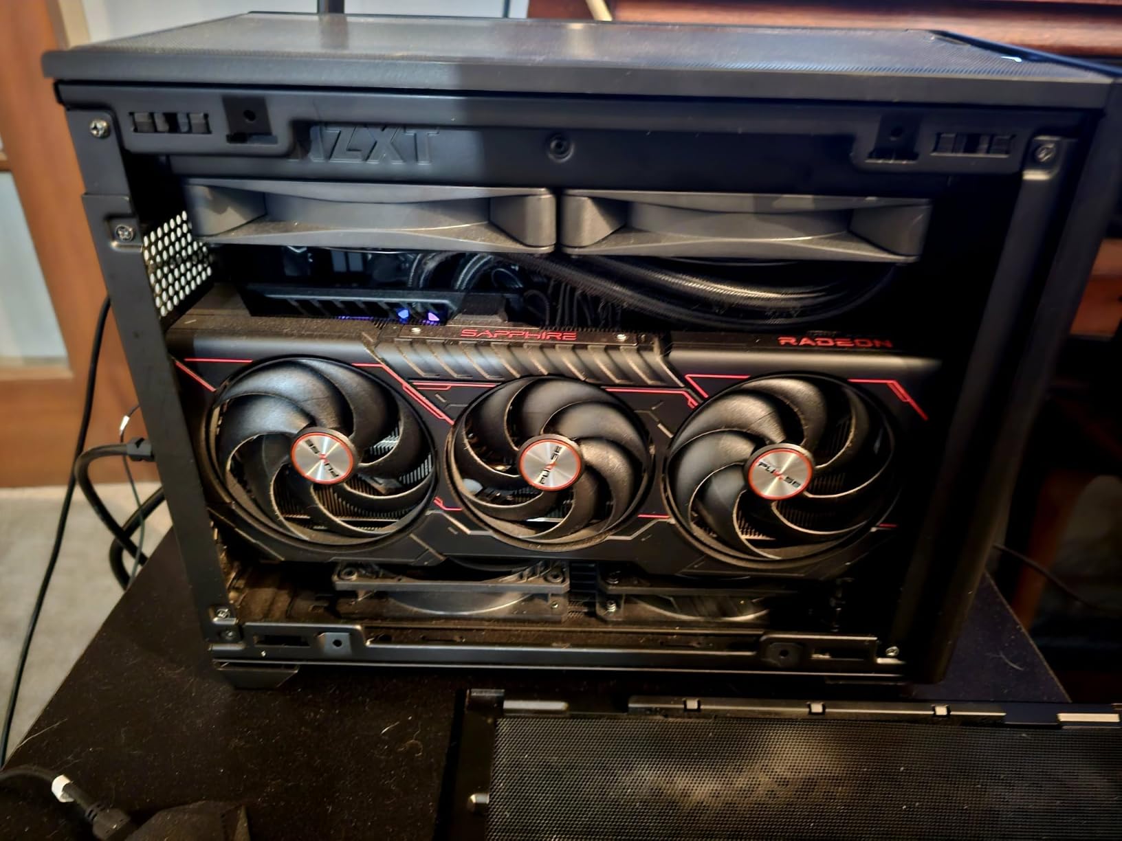 ASUS ROG STRIX X870-I GAMING WIFI AMD AM5 X870 Mini ITX Motherboard customer photo 1
