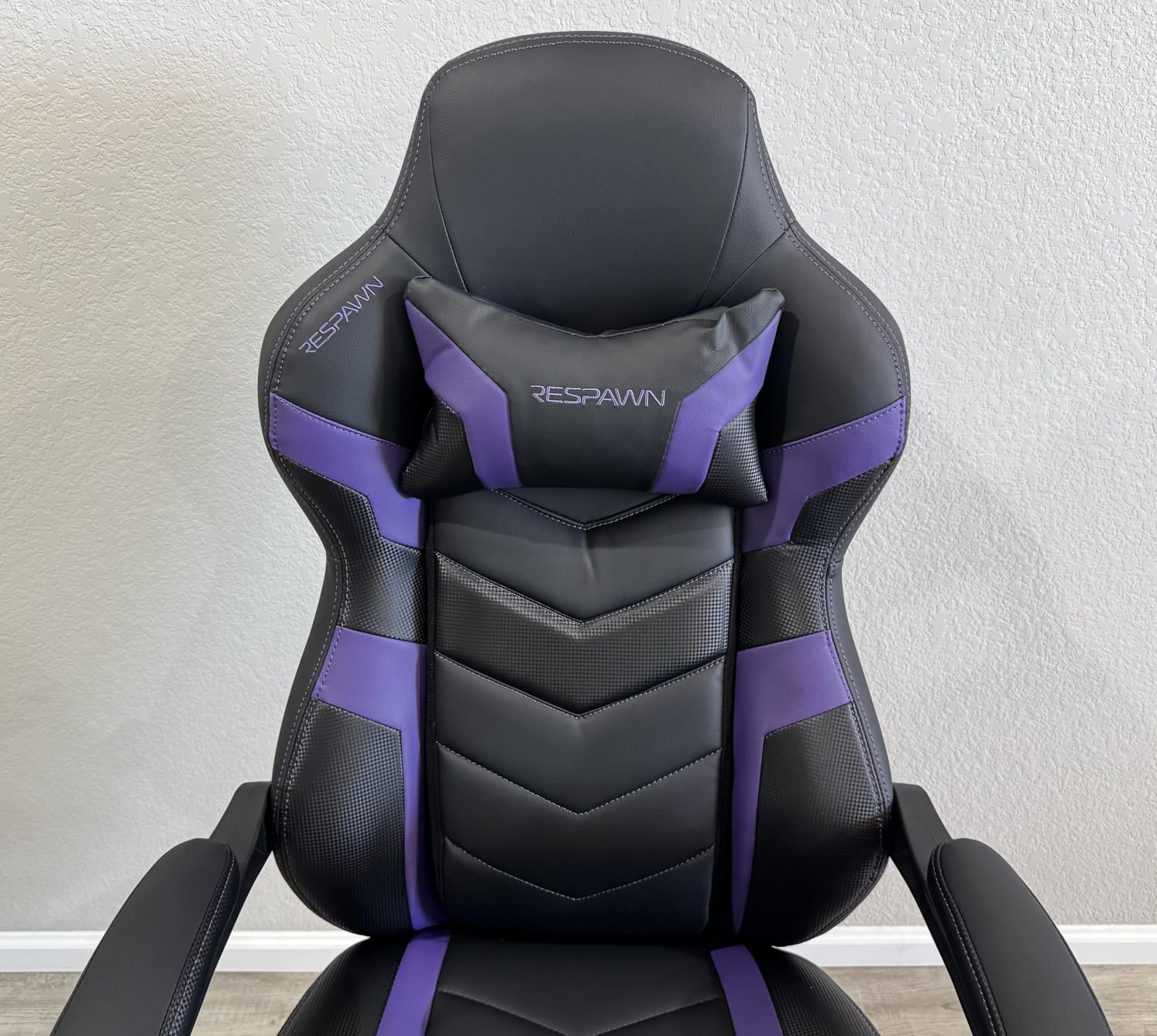Respawn 110 Pro Ergonomic Gaming Chair with Footrest and Recline | Ergonomic office chair comfort with footrest, lumbar support & 155° recline for work, gaming and relaxing. customer photo 1