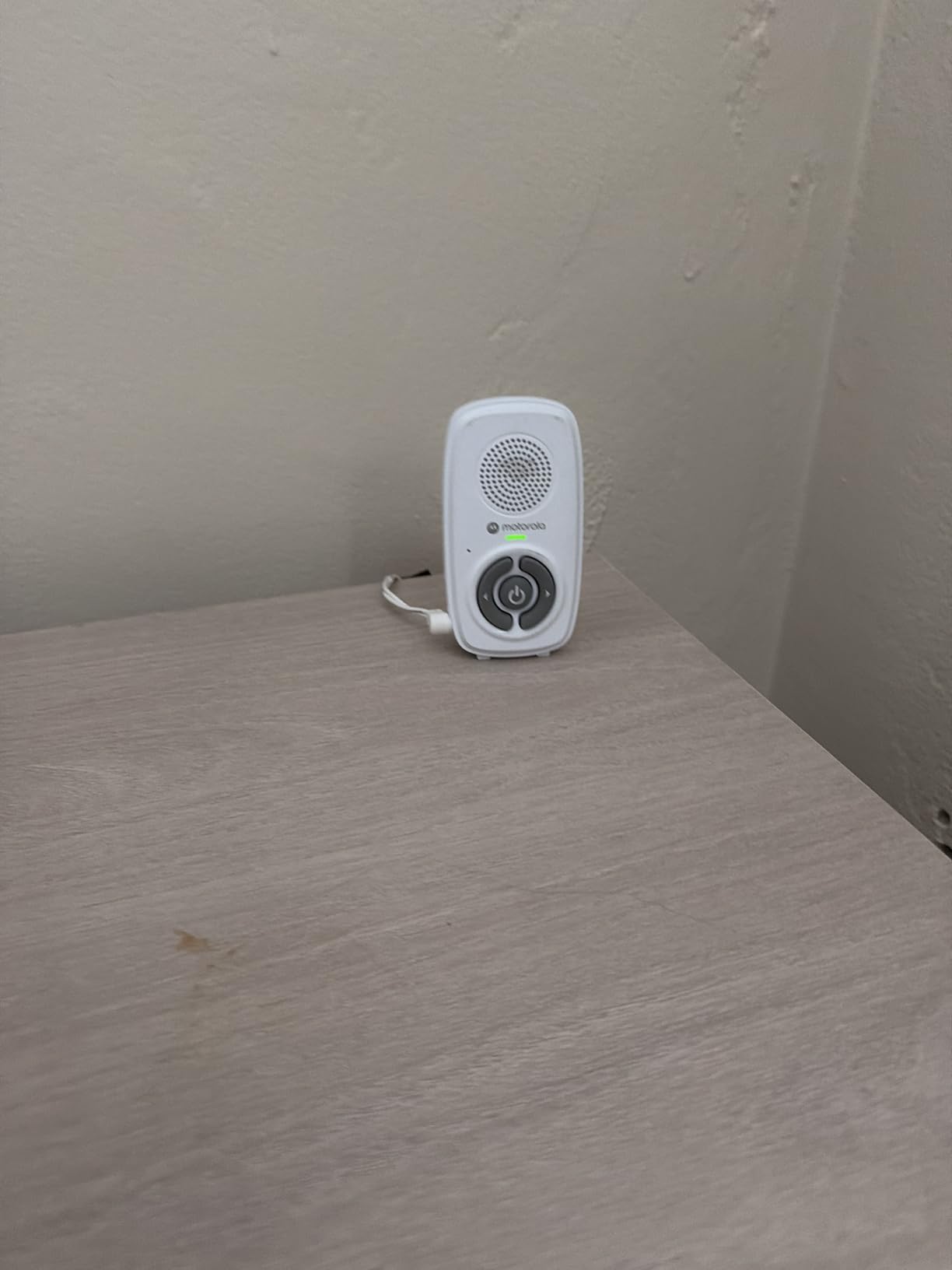Motorola Nursery Audio Baby Monitor, No WiFi, Long Range 1000 ft, Volume Control, DECT Private Connection, Cry Detection, Portable Battery Parent Unit, Ideal for Safe Monitoring, No App, AM21 customer photo 2