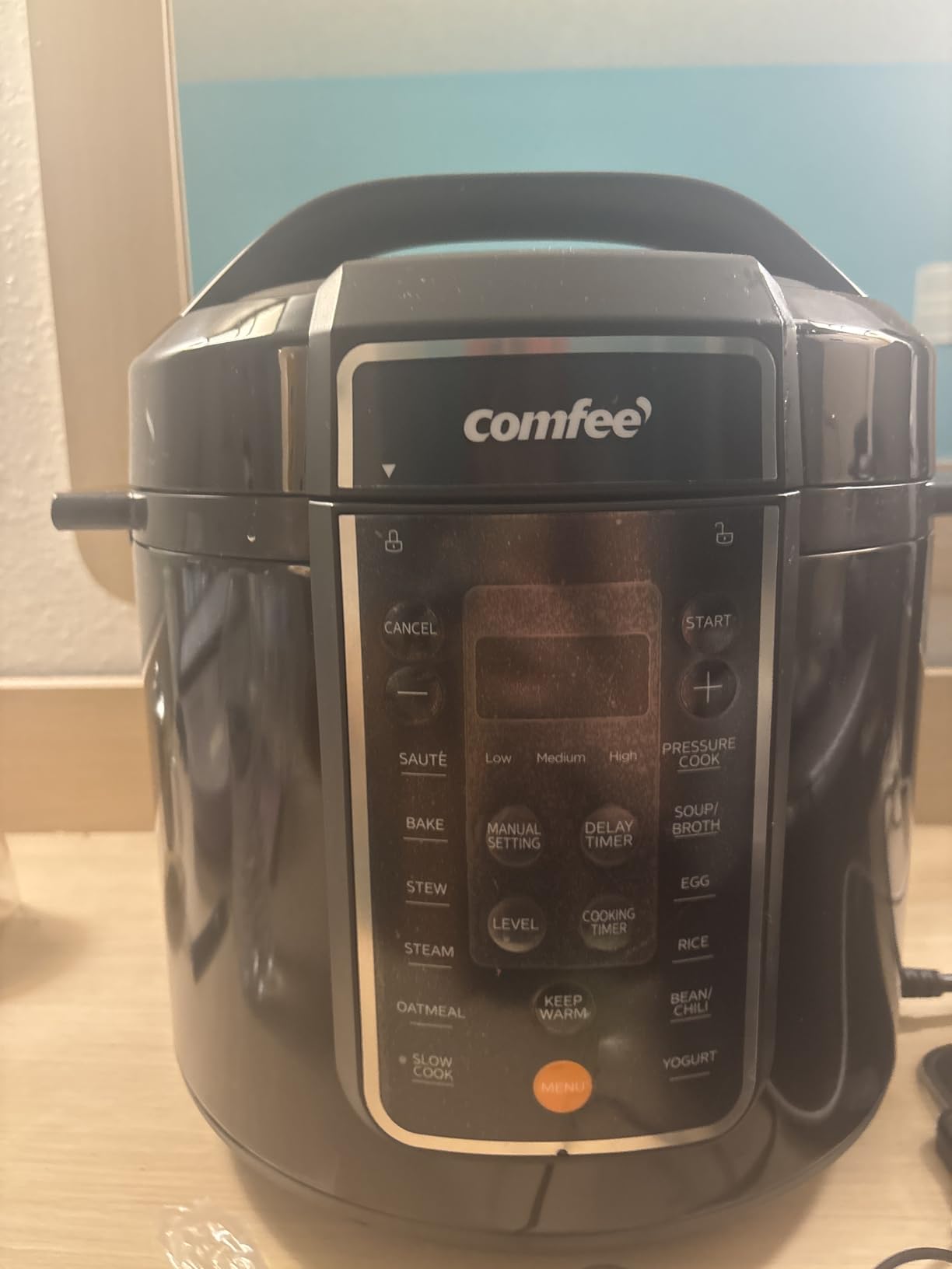 COMFEE' 12-in-1 Electric Pressure Cooker, Instant Multi, Non-Stick Pot, Yogurt Maker, Rice Cooker, Slow, Saute Steamer, Pressure Cooker 6 Quart Black customer photo 1