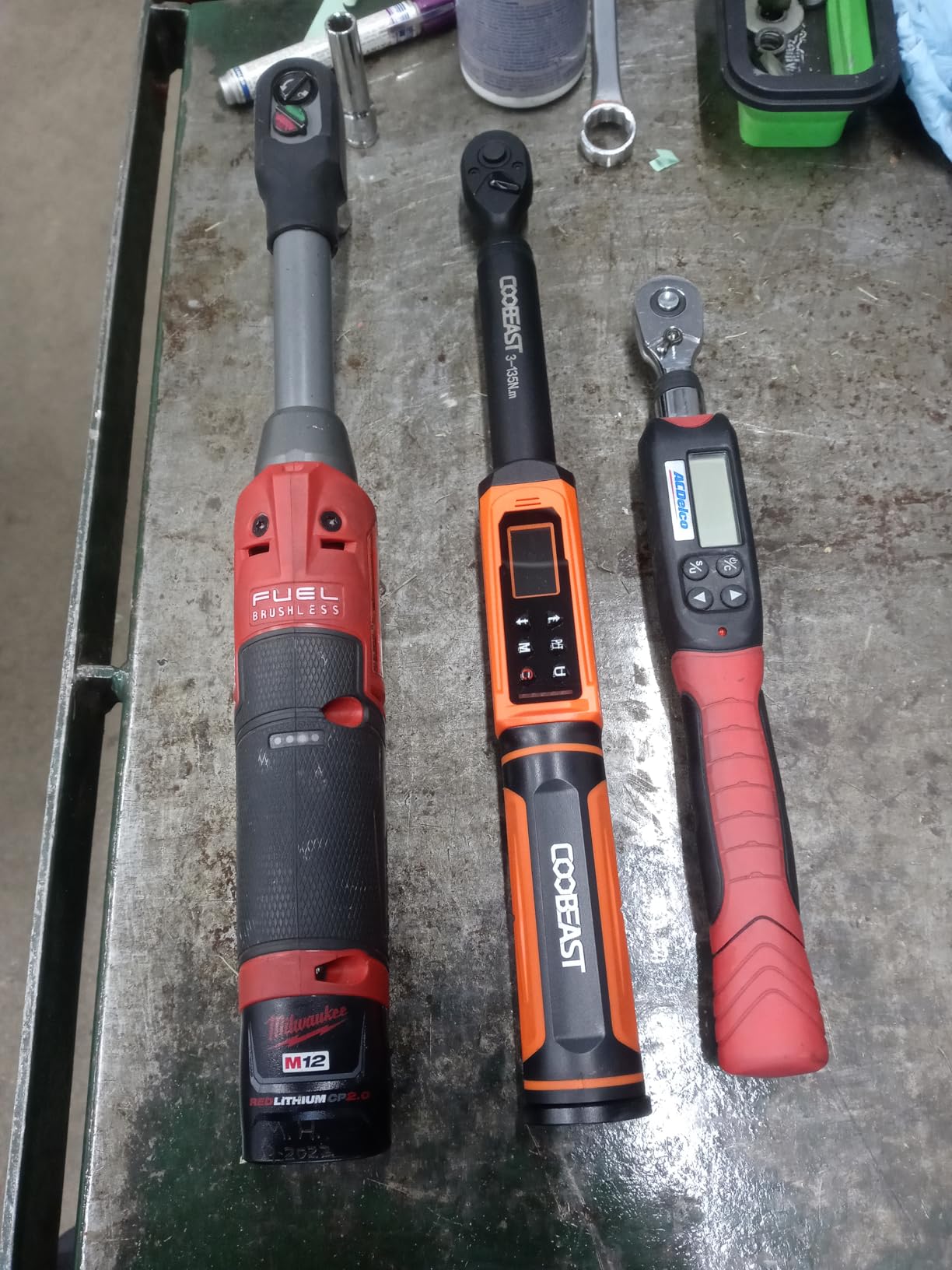 coobeast 3/8 Drive Digital Torque Wrench (1.5-99.5 Ft-lbs./2-135Nm) | Preset Value Torque Wrench with +/-2% accuracy, Buzzer and LED Flash Five Units of Measure for Motorcycle, Auto Repair customer photo 1