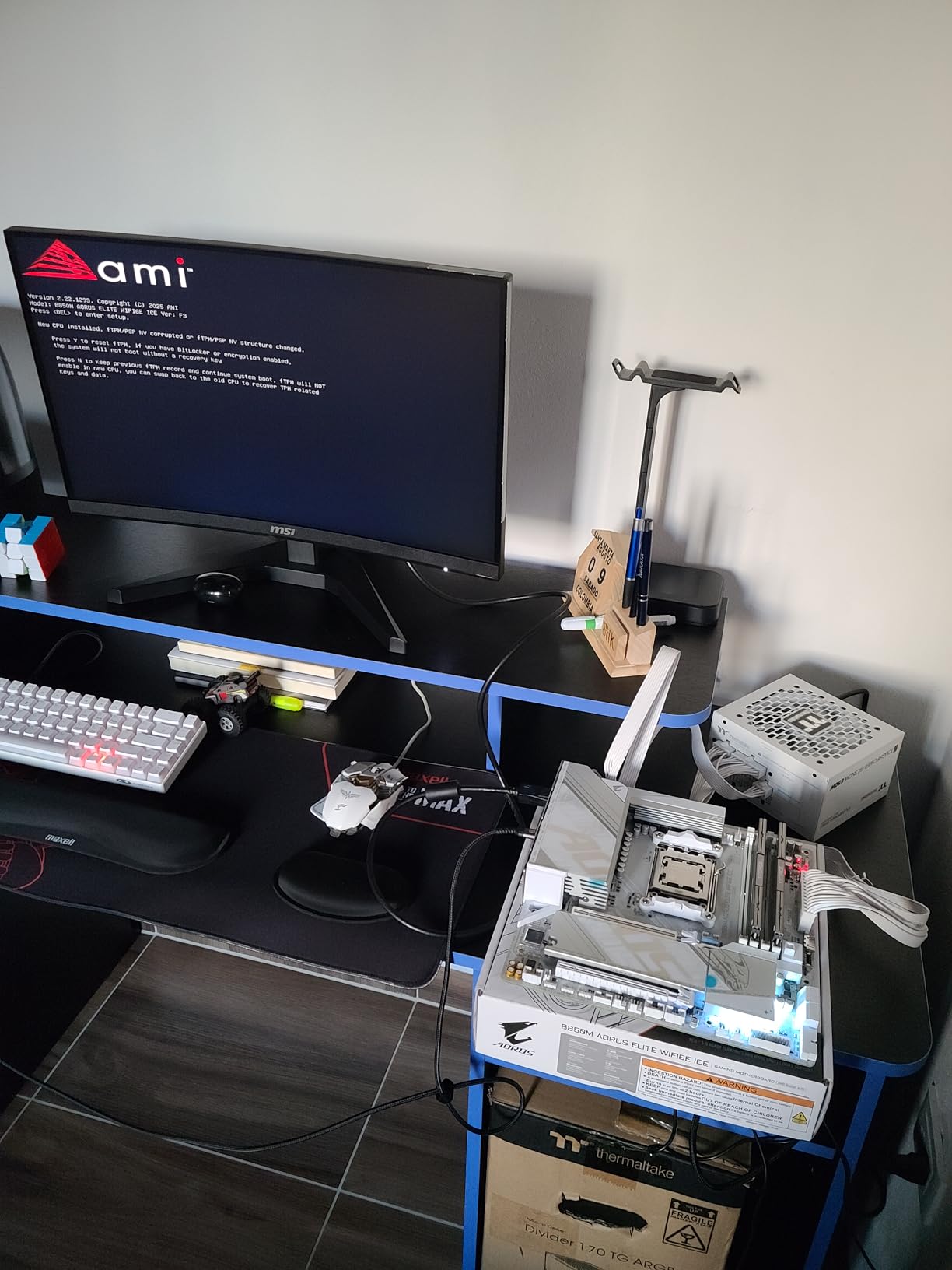 Thermaltake Toughpower GT 850W Snow ATX 3.1 Power Supply; 80 Plus Gold Efficiency; Smart Zero Fan; Native 600W PCIe 5.1 Connector; PS-TPT-0850FNFAGU-W; 5 Year Warranty customer photo 2