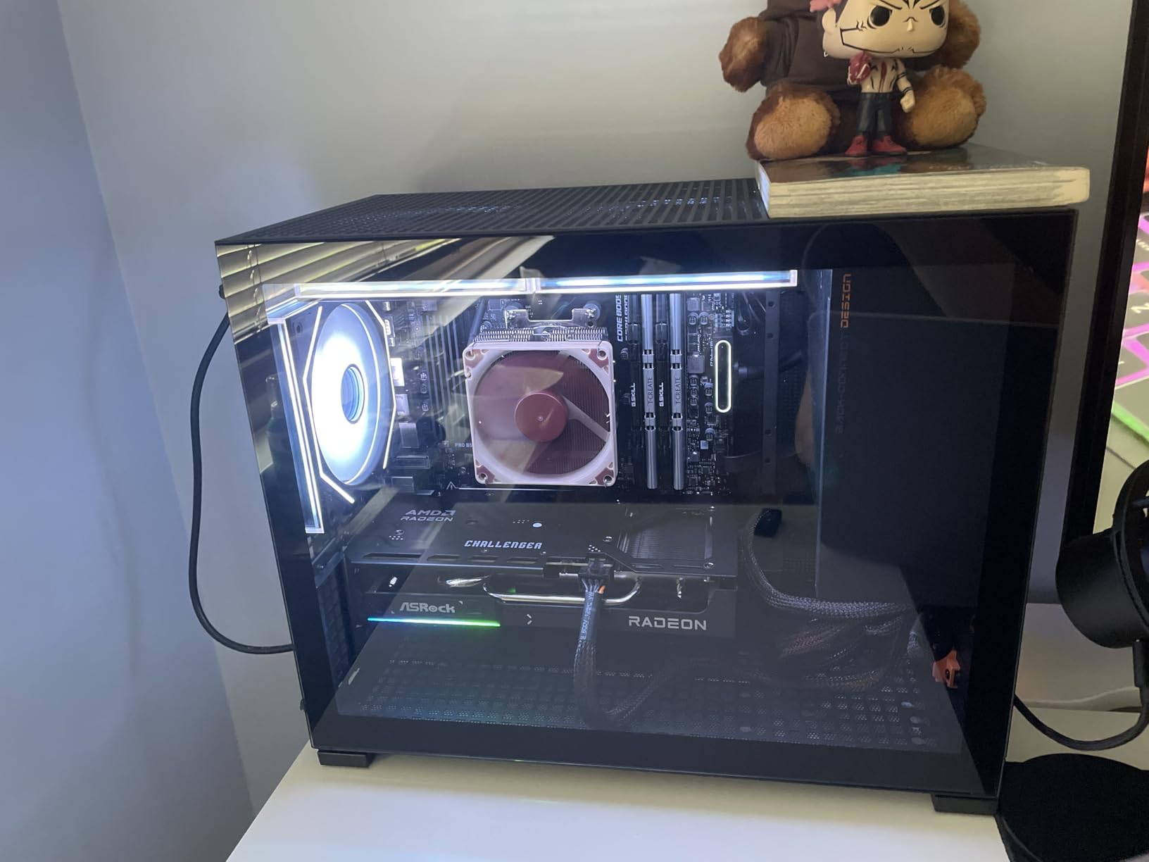 JONSBO D32 PRO Micro-ATX PC Case, High Compatibility Mini Desktop Case, A/B Mode for MB, Support MATX Back-Connect/BTF MB, 365mm GPU/240AIO/163mm Air Cooler, ATX/SFX PSU, USB3.2 PC Gaming case, Black customer photo 2