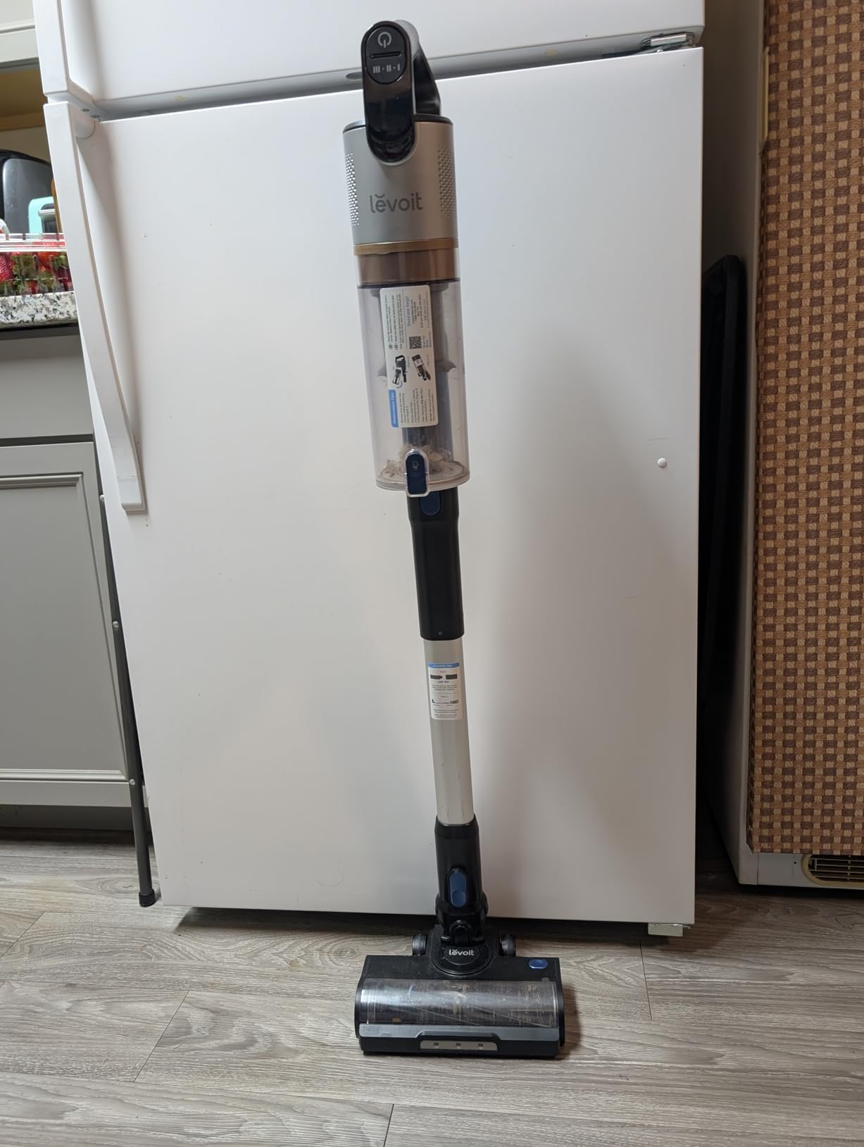 LEVOIT Cordless Vacuum Cleaner with HEPA Filter, Stick Vac with Tangle-Resistant Design, Up to 60 Mins, Powerful Suction, Lightweight, Mini Motorized Brush, for Carpet, Hard Floor, Pet Hair, LVAC-300 customer photo 2
