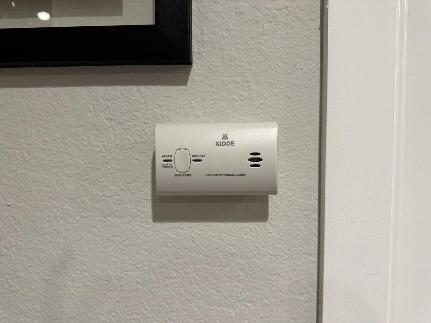Kidde Carbon Monoxide Detector, AA Battery Powered, Portable for Travel or Home, 85 dB Alarm, LED Status Indicators, 3rd Edition customer photo 2