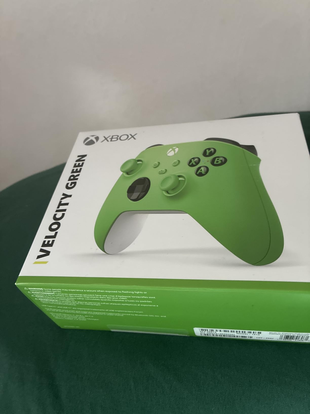 Xbox Wireless Gaming Controller | Velocity Green | Console, PC, & Cloud Devices | Textured Grip customer photo 2