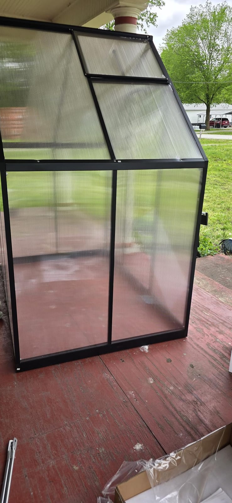 5.5X4FT Greenhouse with Thermometers, Small Greenhouse for Outdoors | Polycarbonate Green House for Outside with Lockable Hinged Door, Easy Assembly Walk-in Greenhouse with Roof Vent for Backyard customer photo 1