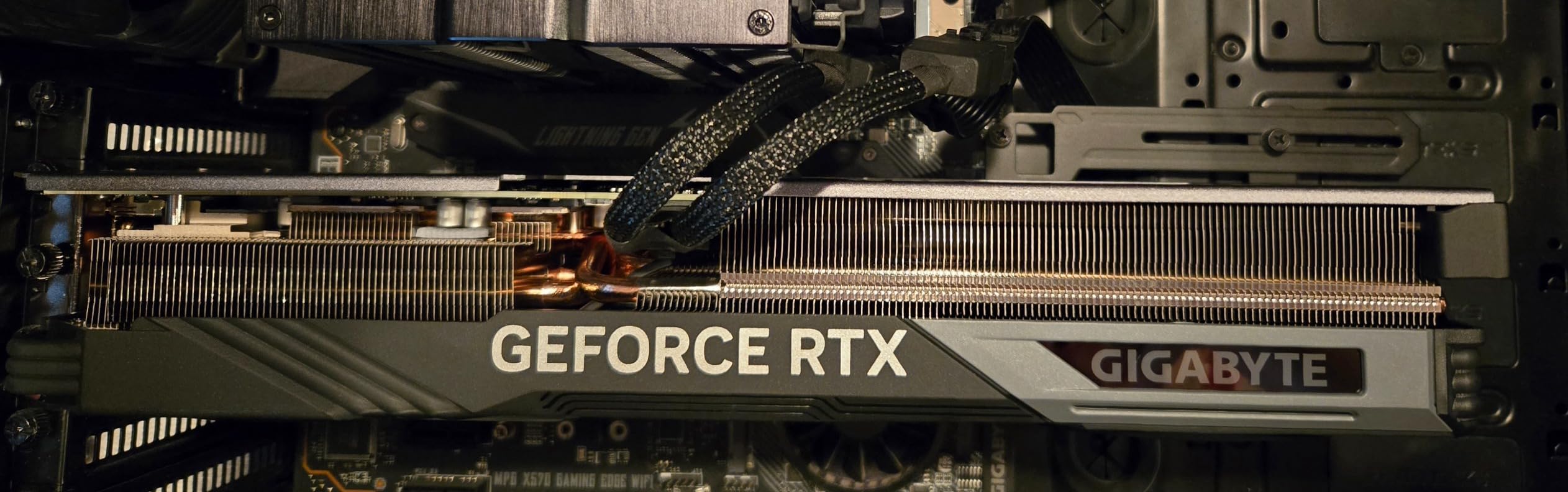 GIGABYTE GeForce RTX 5070 Ti Gaming OC 16G Graphics Card, 16GB 256-bit GDDR7, PCIe 5.0, WINDFORCE Cooling System customer photo 2