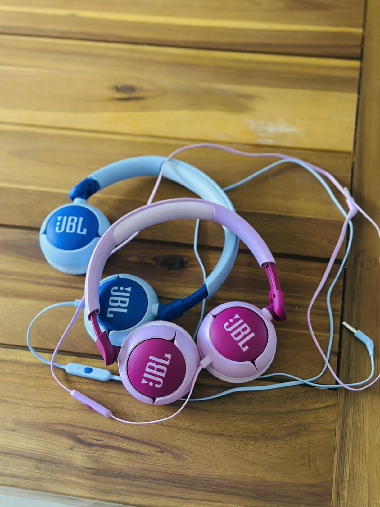 JBL Junior 320 Kids Headphones, Wired, Volume-Limited | Designed For School And Travel With Built-In Mic, Foldable Design, 3.5Mm Jack, Comfortable Fit And Customizable Stickers customer photo 1