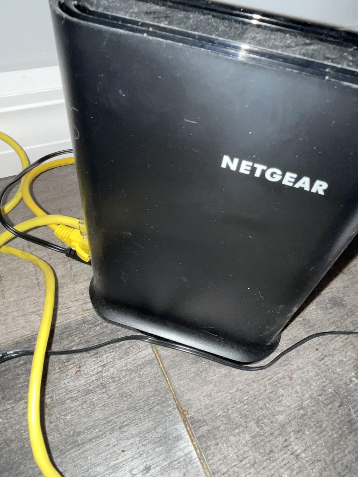 NETGEAR WiFi 6 Router 4-Stream (R6700AX) - Router Only, AX1800 Wireless Speed (Up to 1.8 Gbps), Covers up to 1,500 sq. ft., 20 Devices - Free Expert Help, Dual-Band customer photo 2